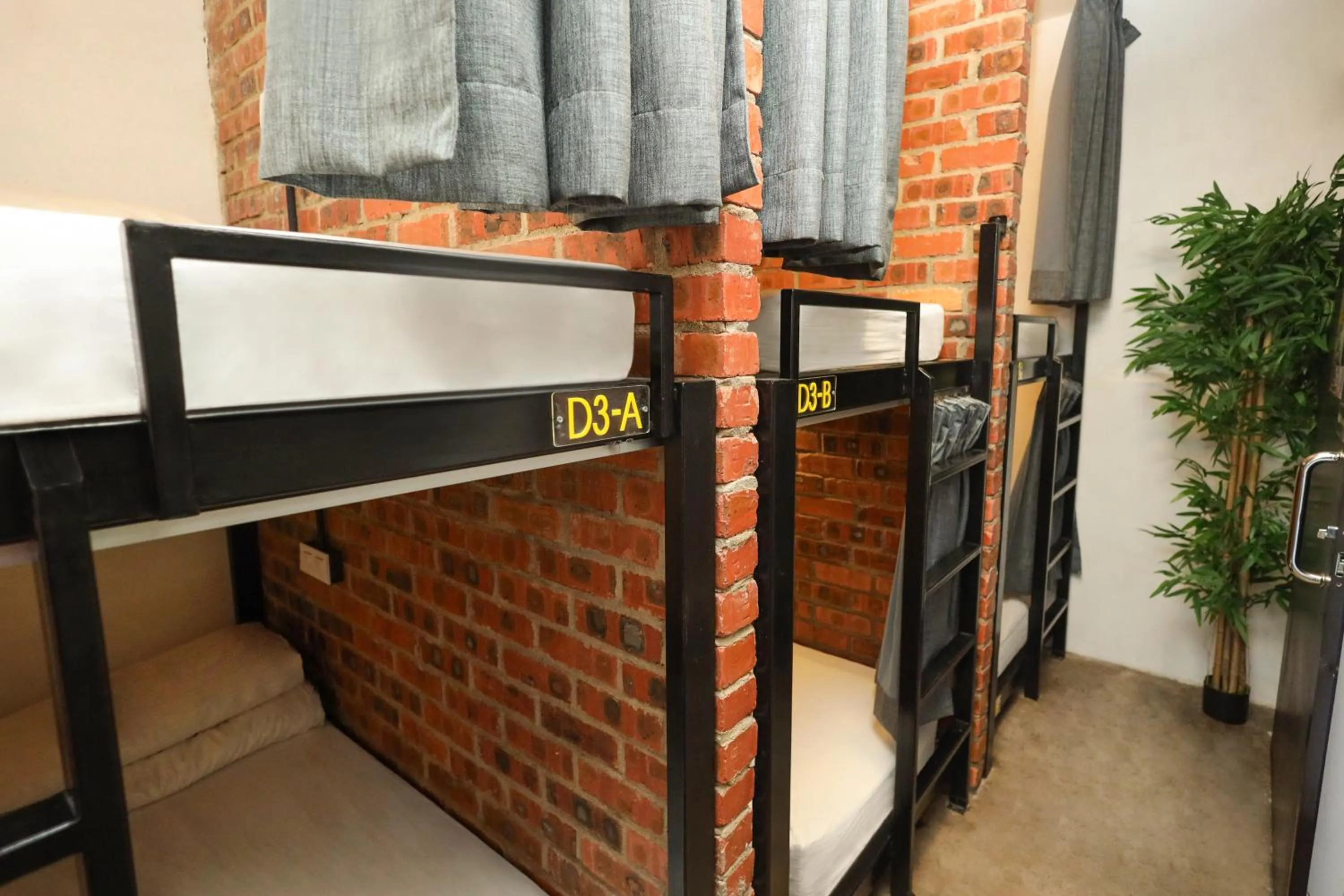 bunk bed in Suite 18 Boutique Hotel