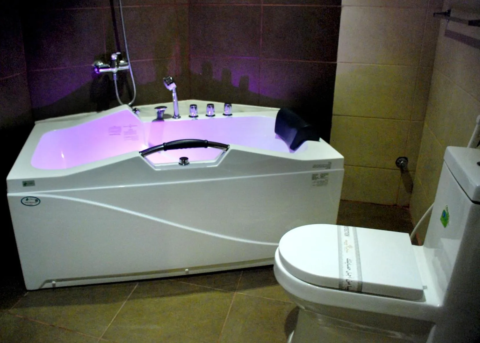 Bath in Procare Apart hotel