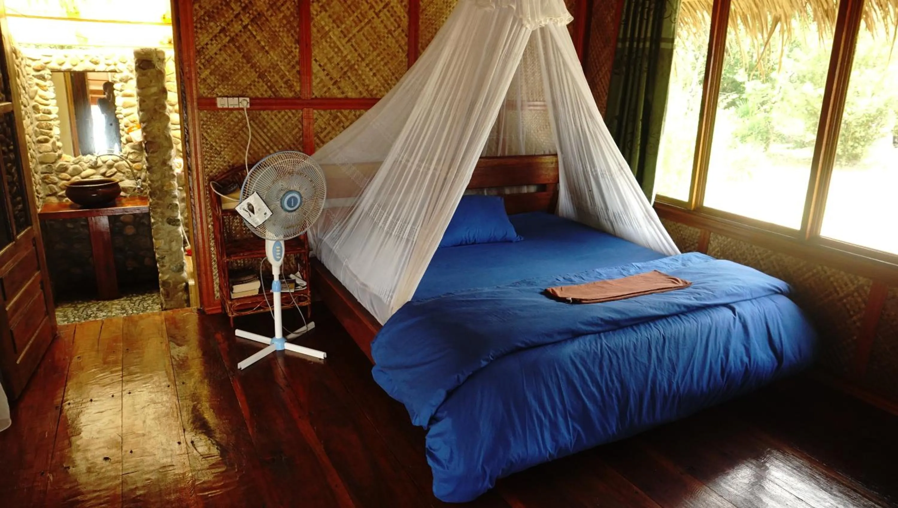 Bedroom, Bed in Ricky's Beach House