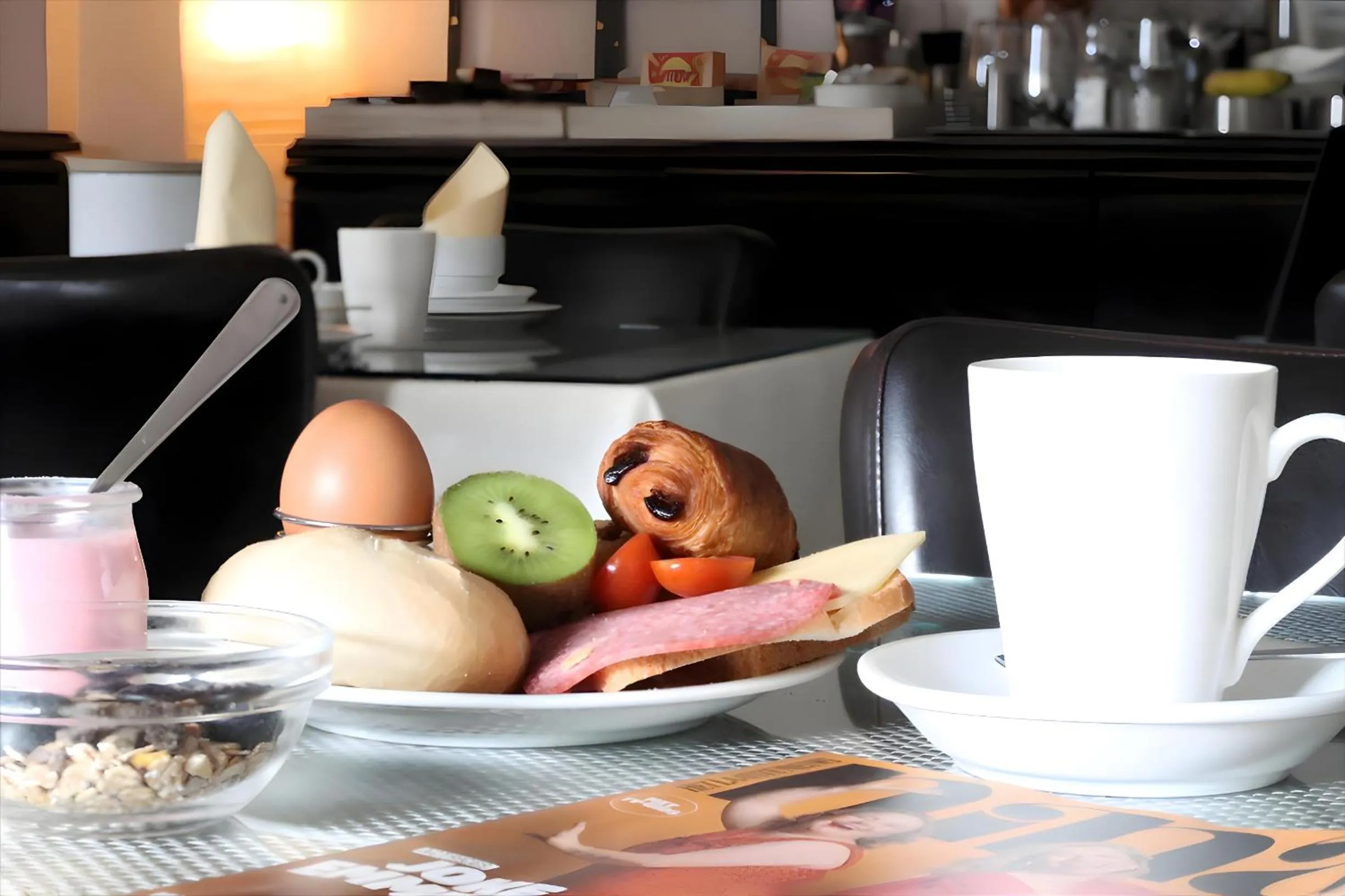 Breakfast in Hotel Adoma