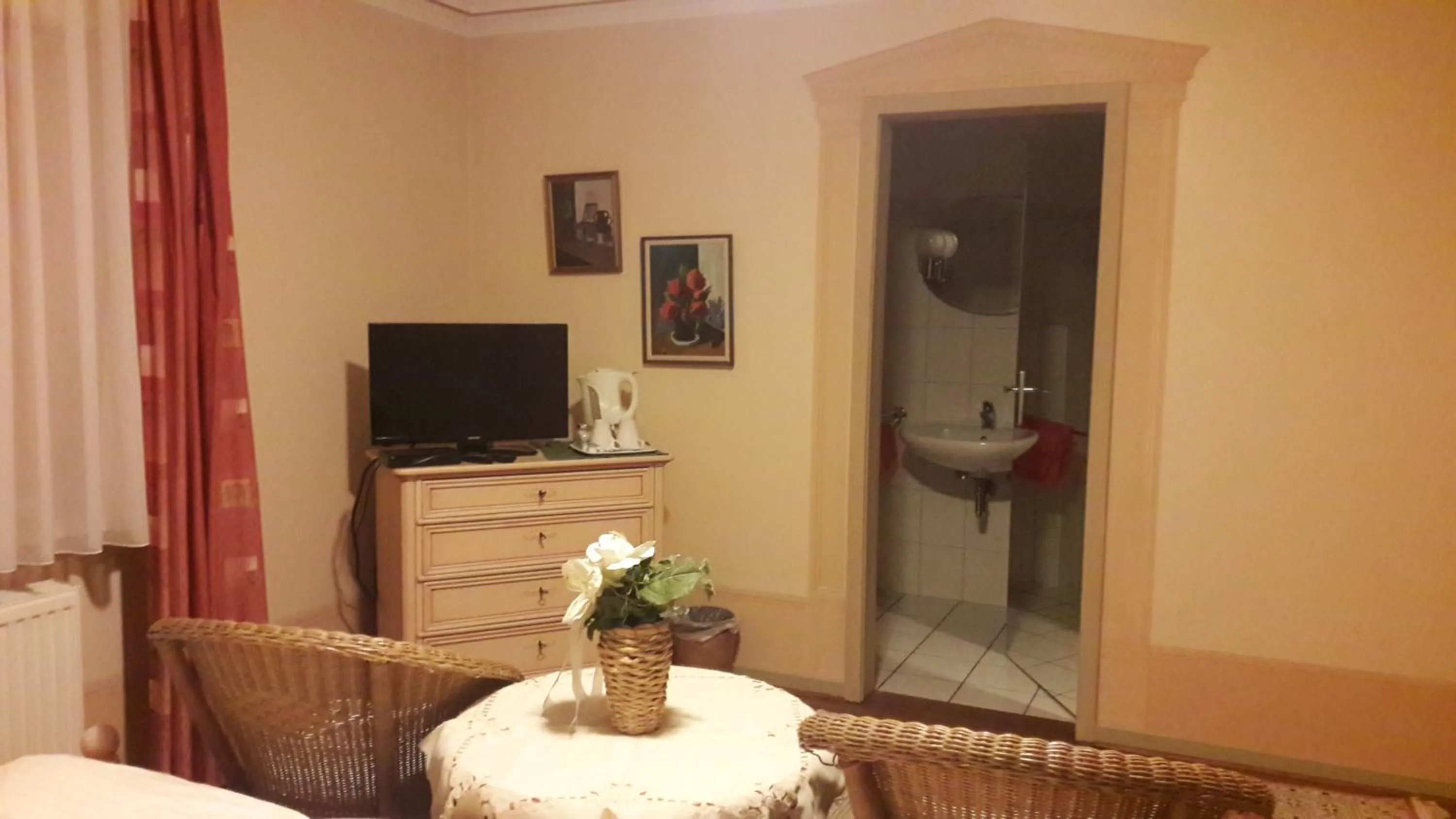 Night in Bed and Breakfast Dannevirke