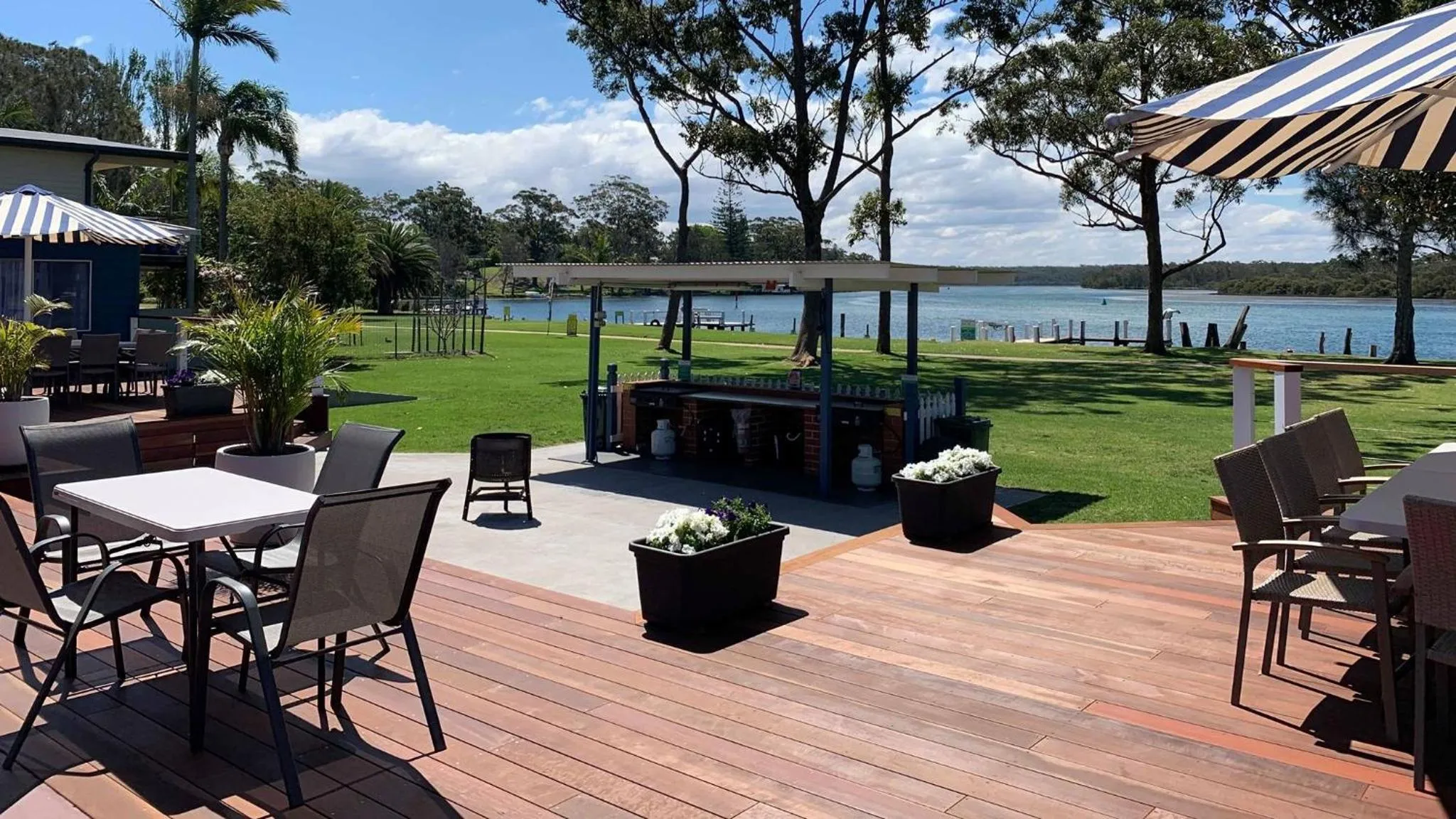 Patio in Laguna lodge Group Accommodation