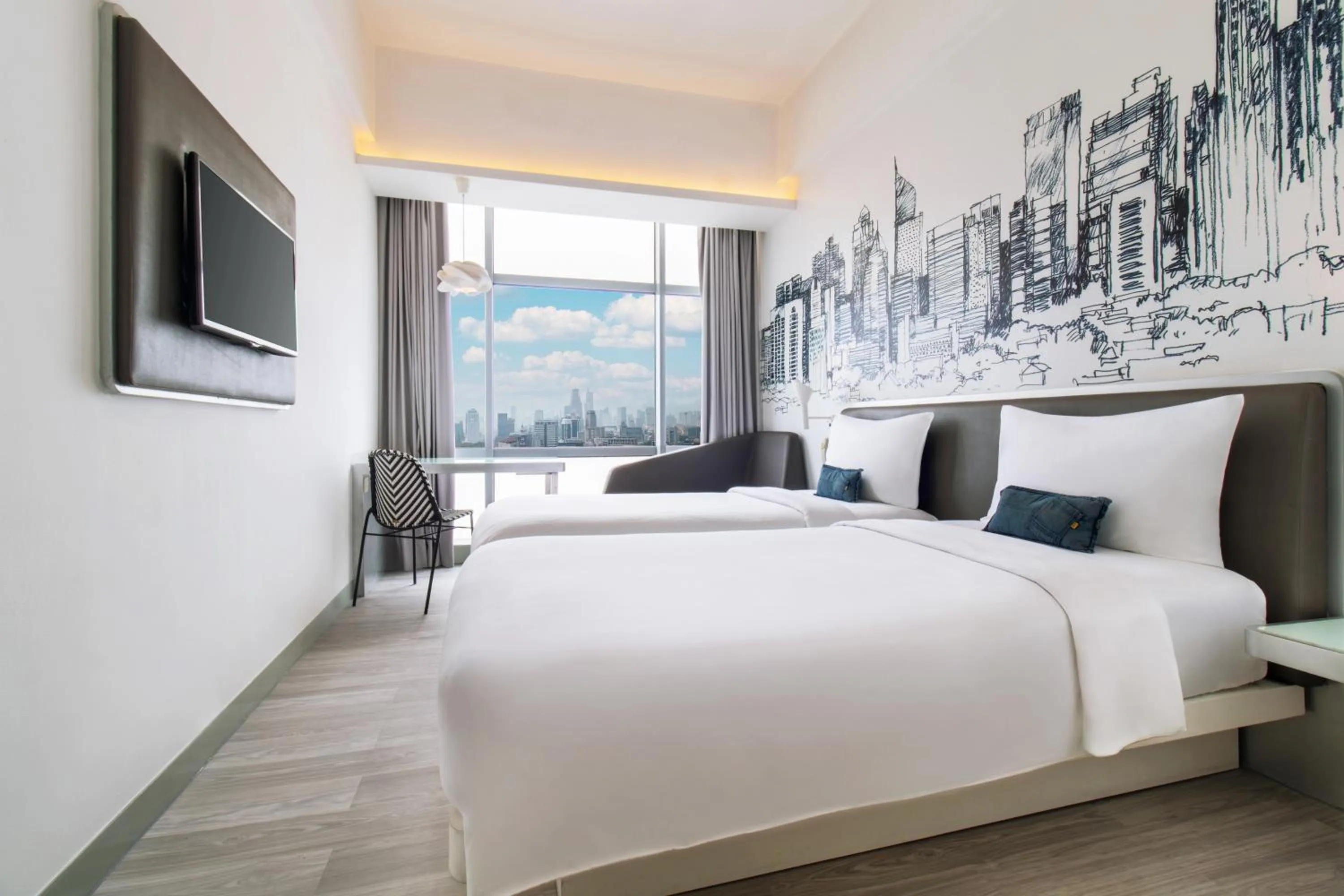 Bedroom, Bed in YELLO Hotel Harmoni