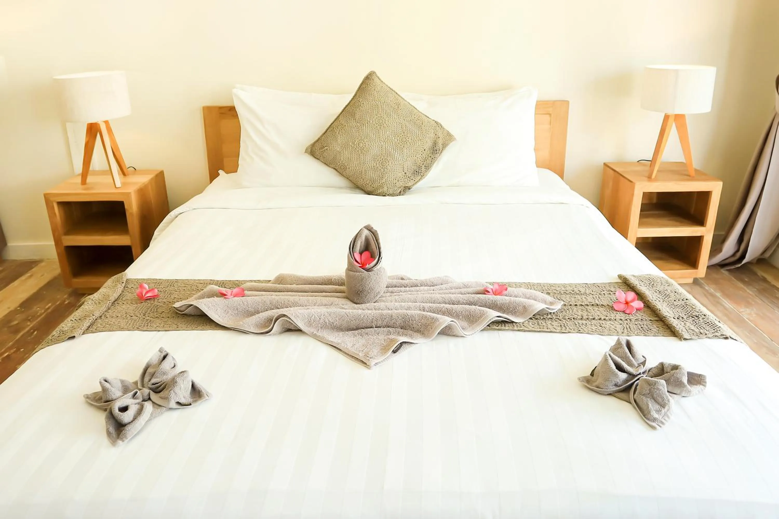 Bed in Villas Edenia - Luxe Villas with Private Pools