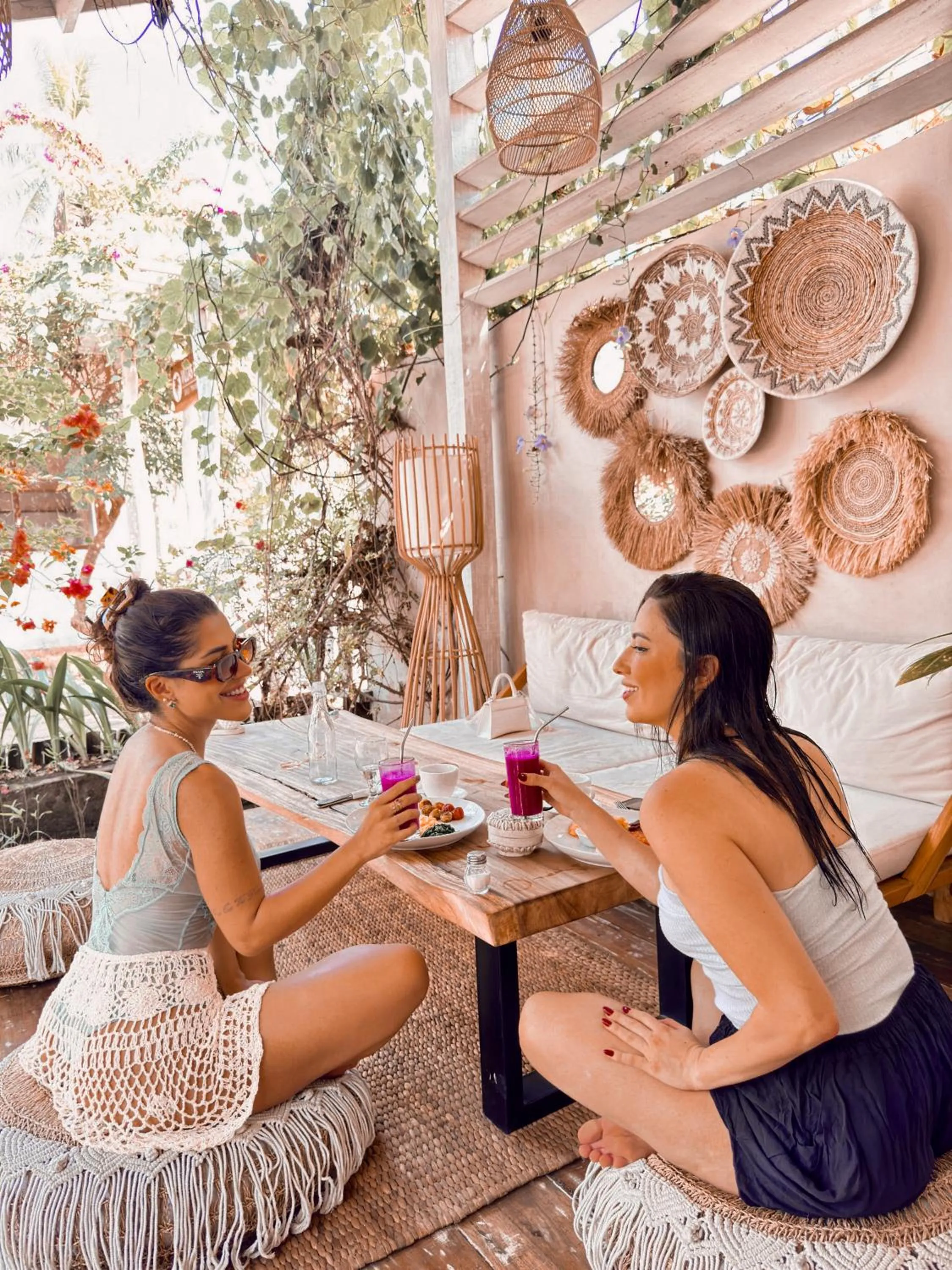 Restaurant/places to eat in Villas Edenia - Luxe Villas with Private Pools