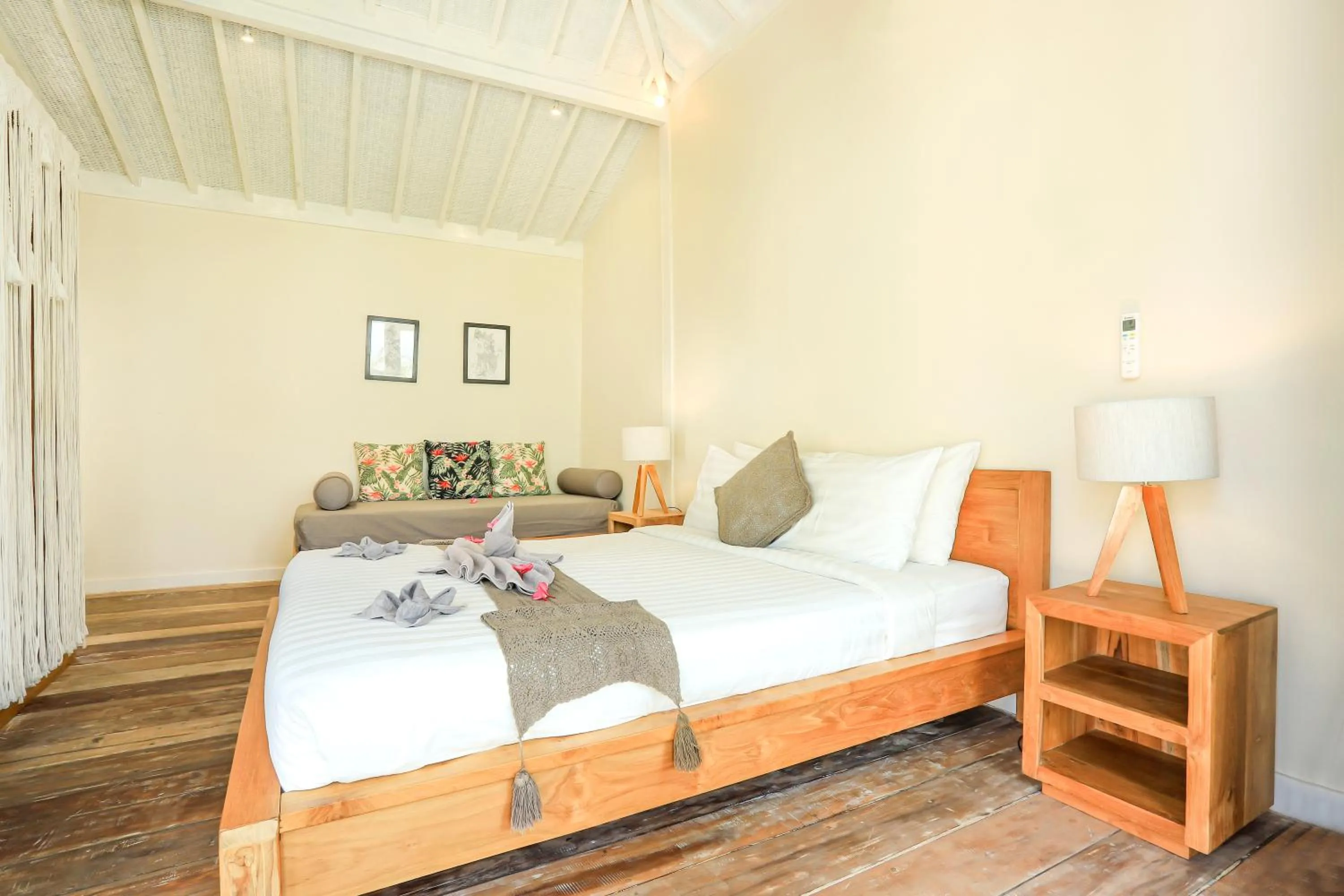 Bed in Villas Edenia - Luxe Villas with Private Pools