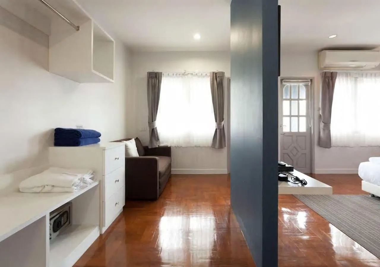 Seating area, Bed in Sirinan Villa Nimman ChiangMai