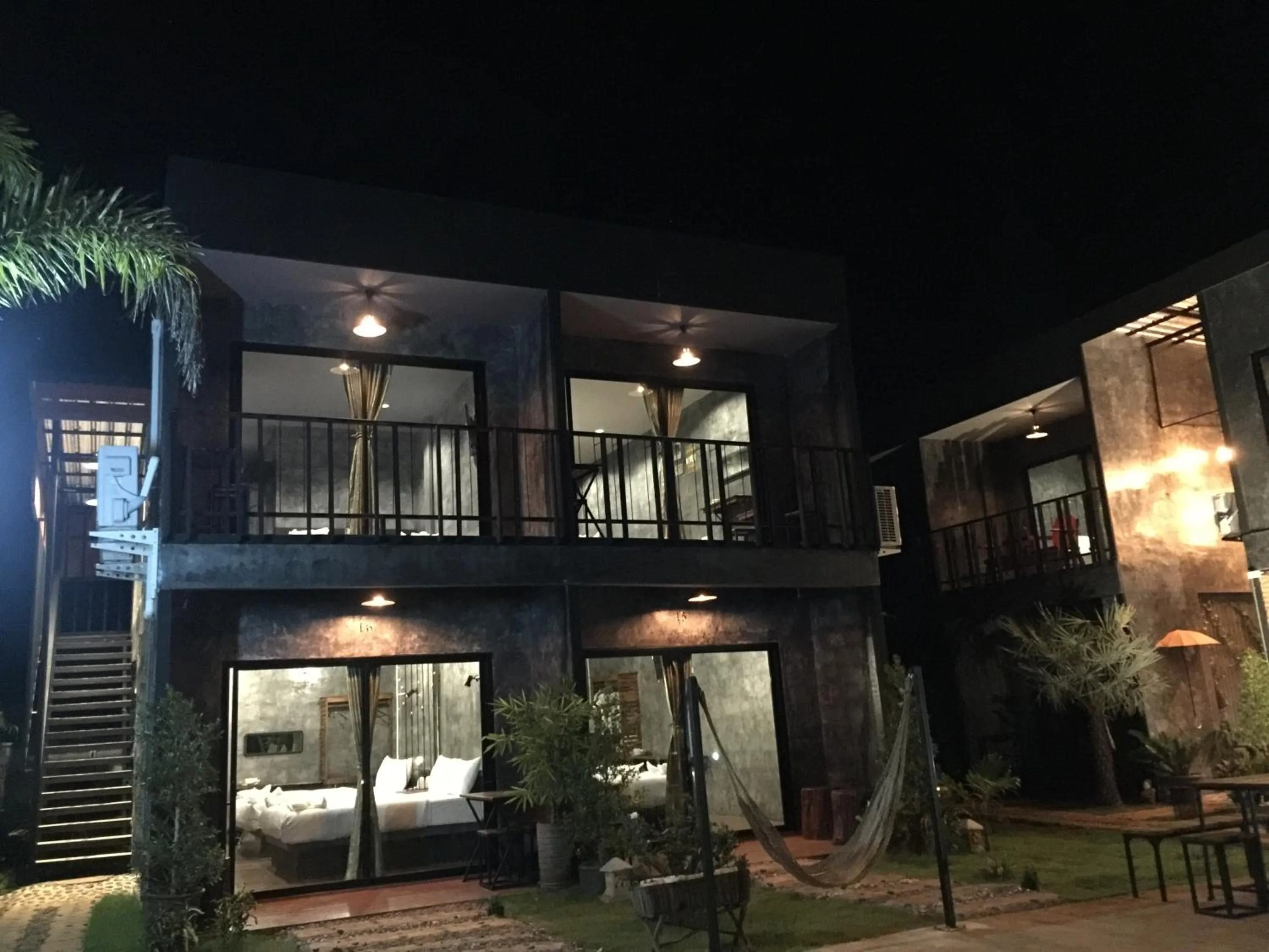 Property building in Keeree Loft Resort คีรีลอฟท์รีสอร์ท