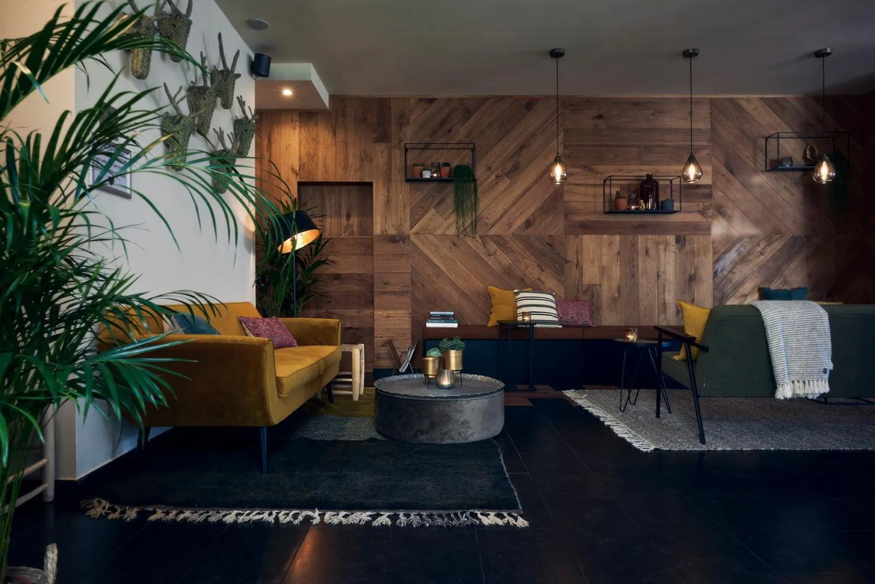 Seating area in Hotel Zuid