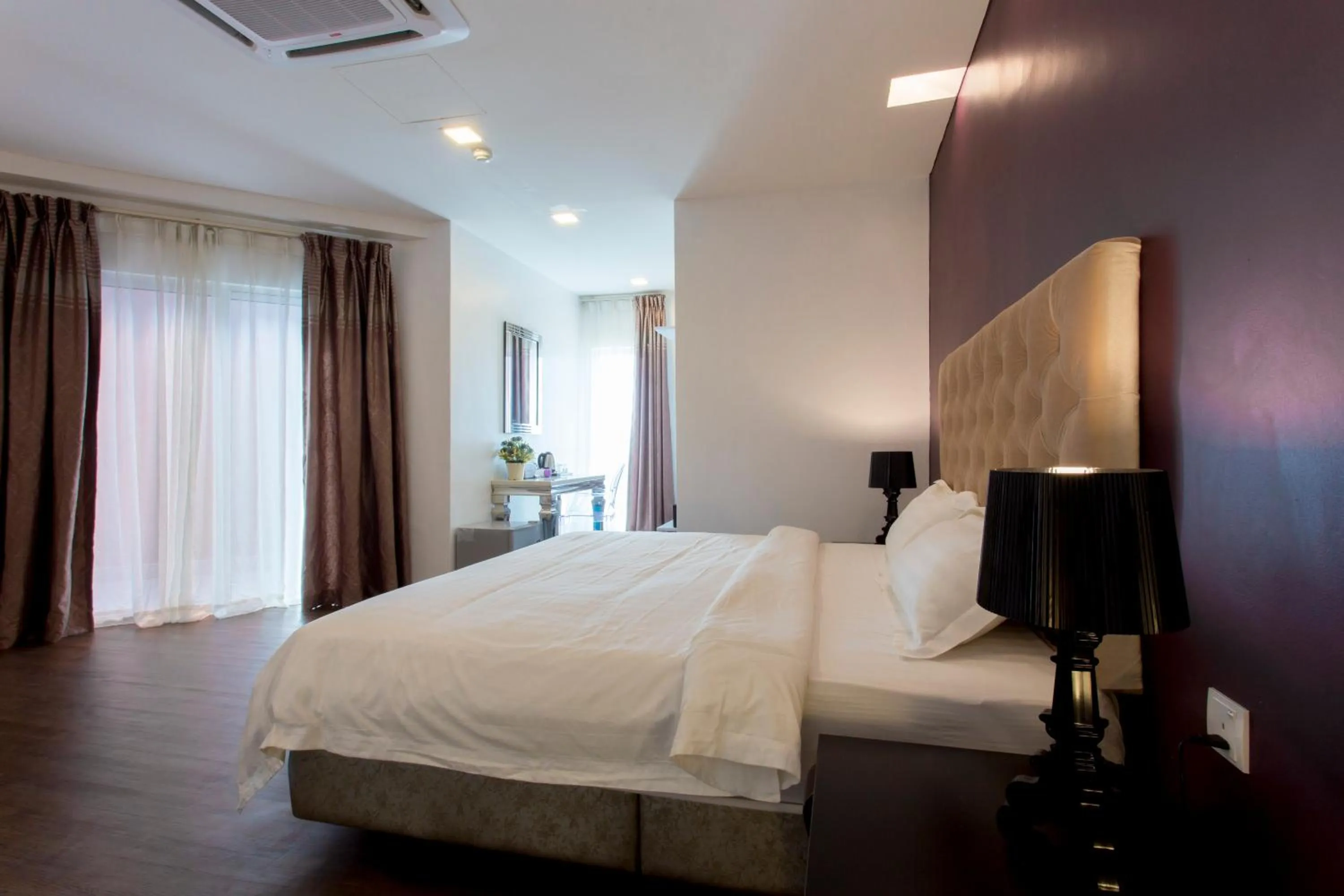 Bedroom, Bed in Aloha Hotel SDN BHD