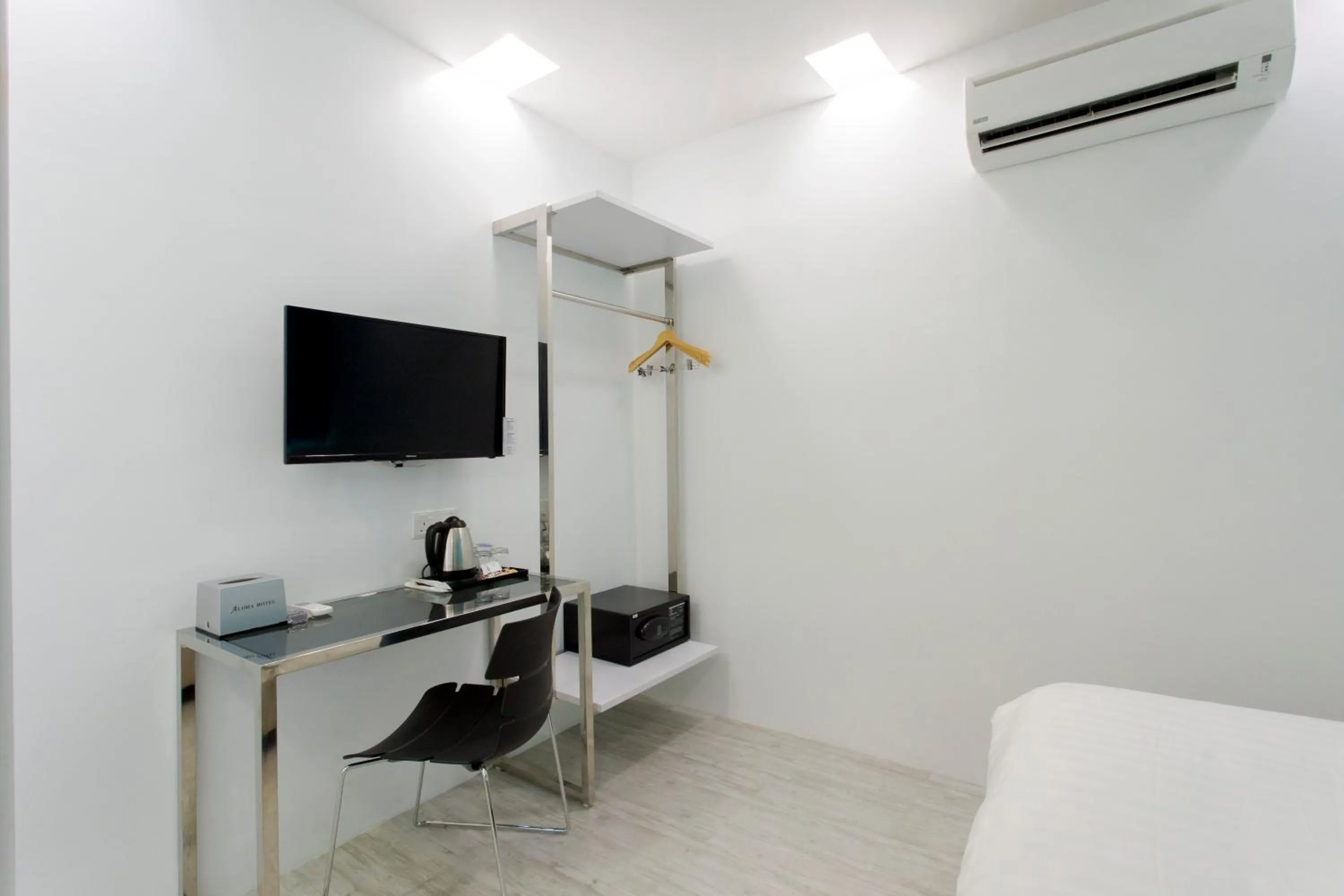 Coffee/tea facilities in Aloha Hotel SDN BHD