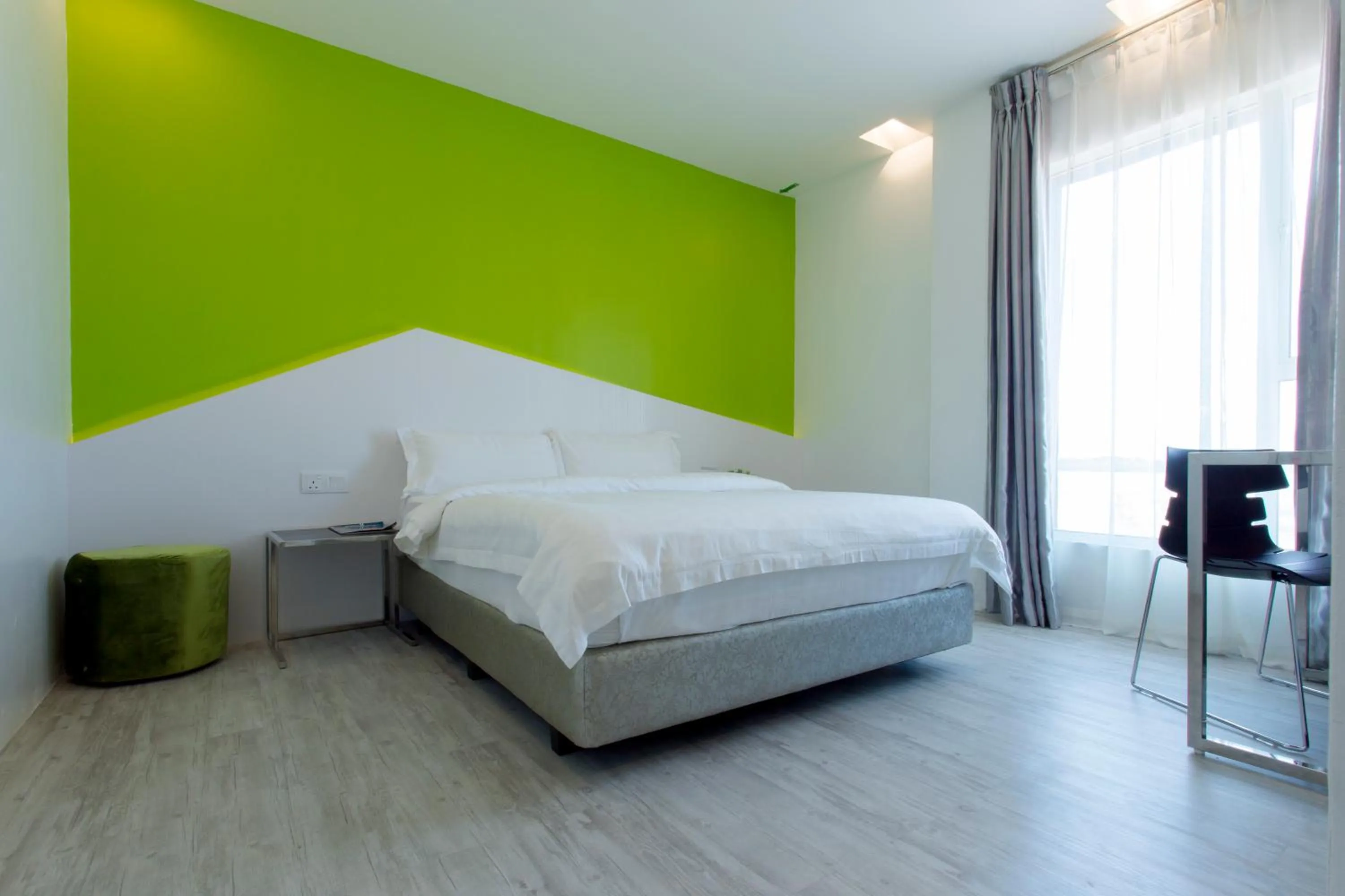 Bedroom, Bed in Aloha Hotel SDN BHD