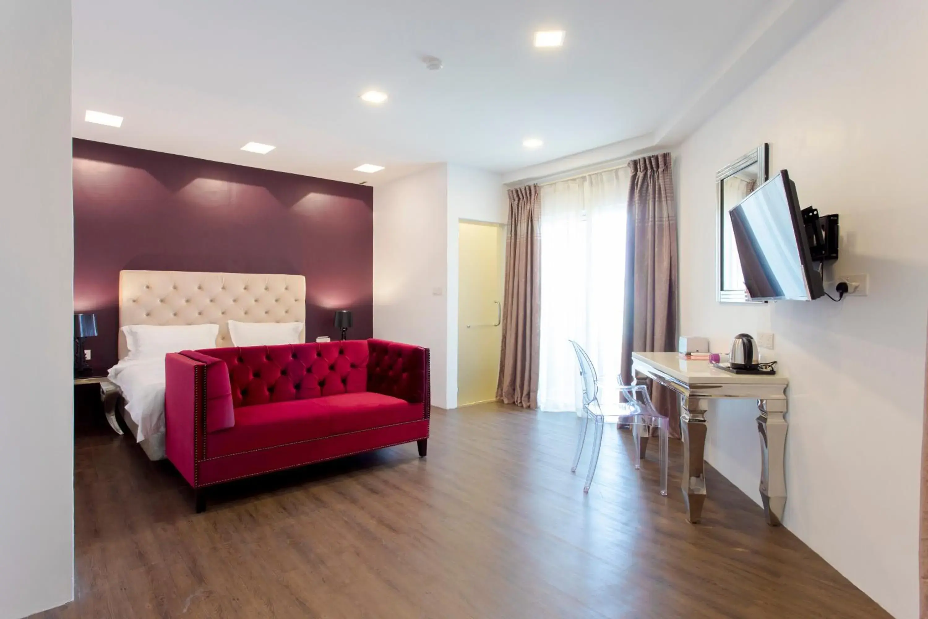 Double Room with Balcony in Aloha Hotel SDN BHD Double Room with Balcony in Aloha Hotel SDN BHD