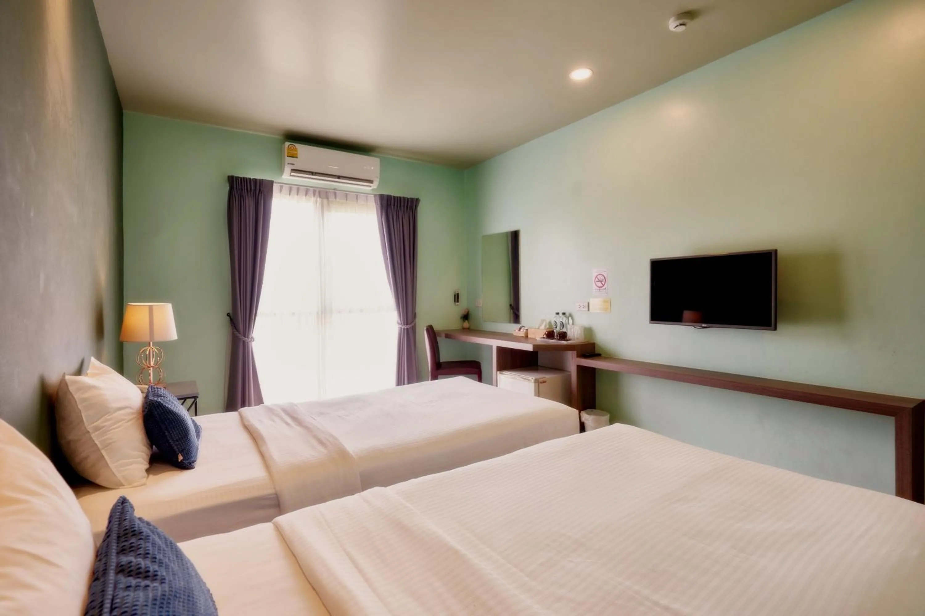 Bedroom, Bed in H Hotel Phrasing