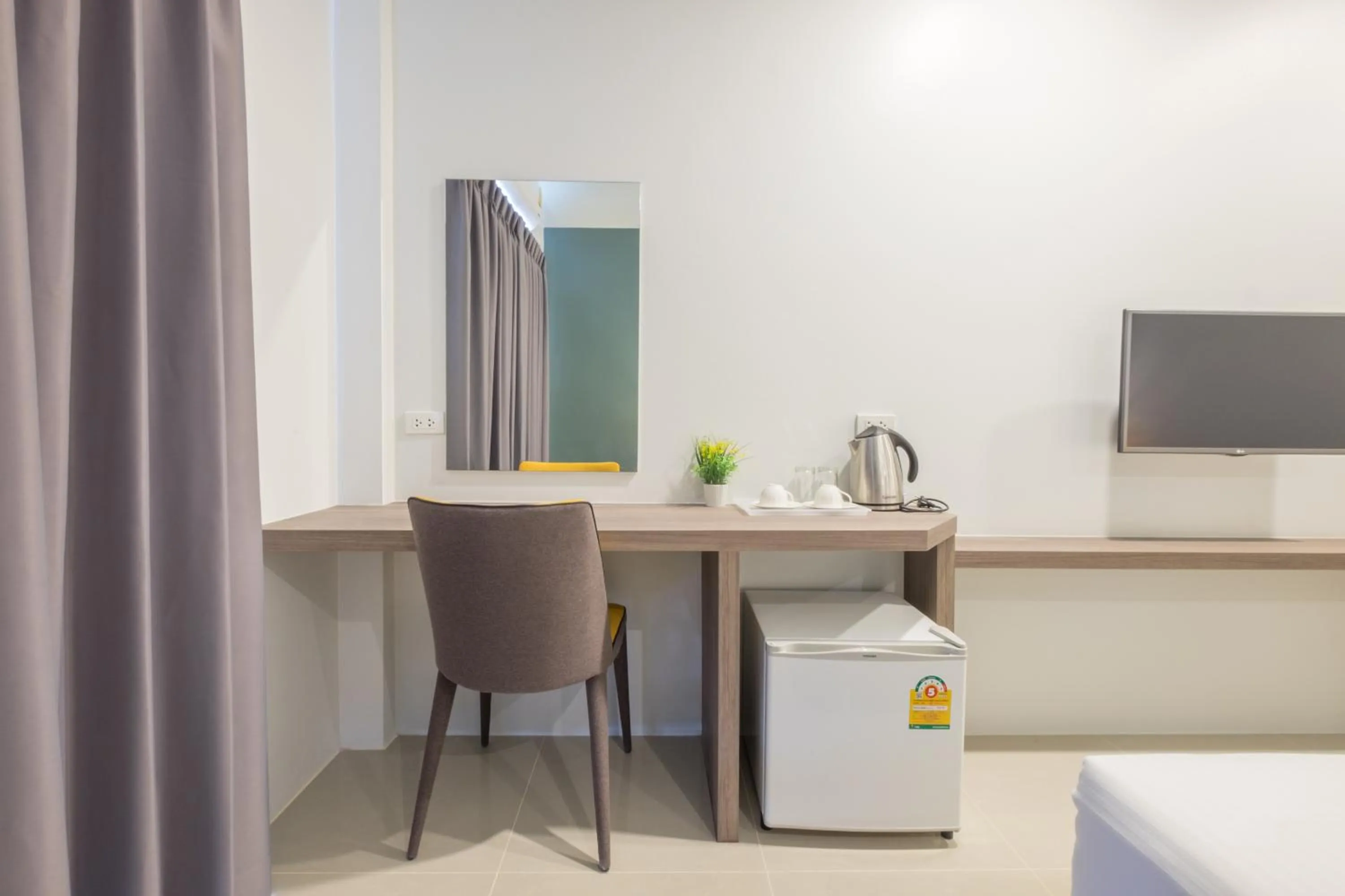 Seating area in H Hotel Phrasing