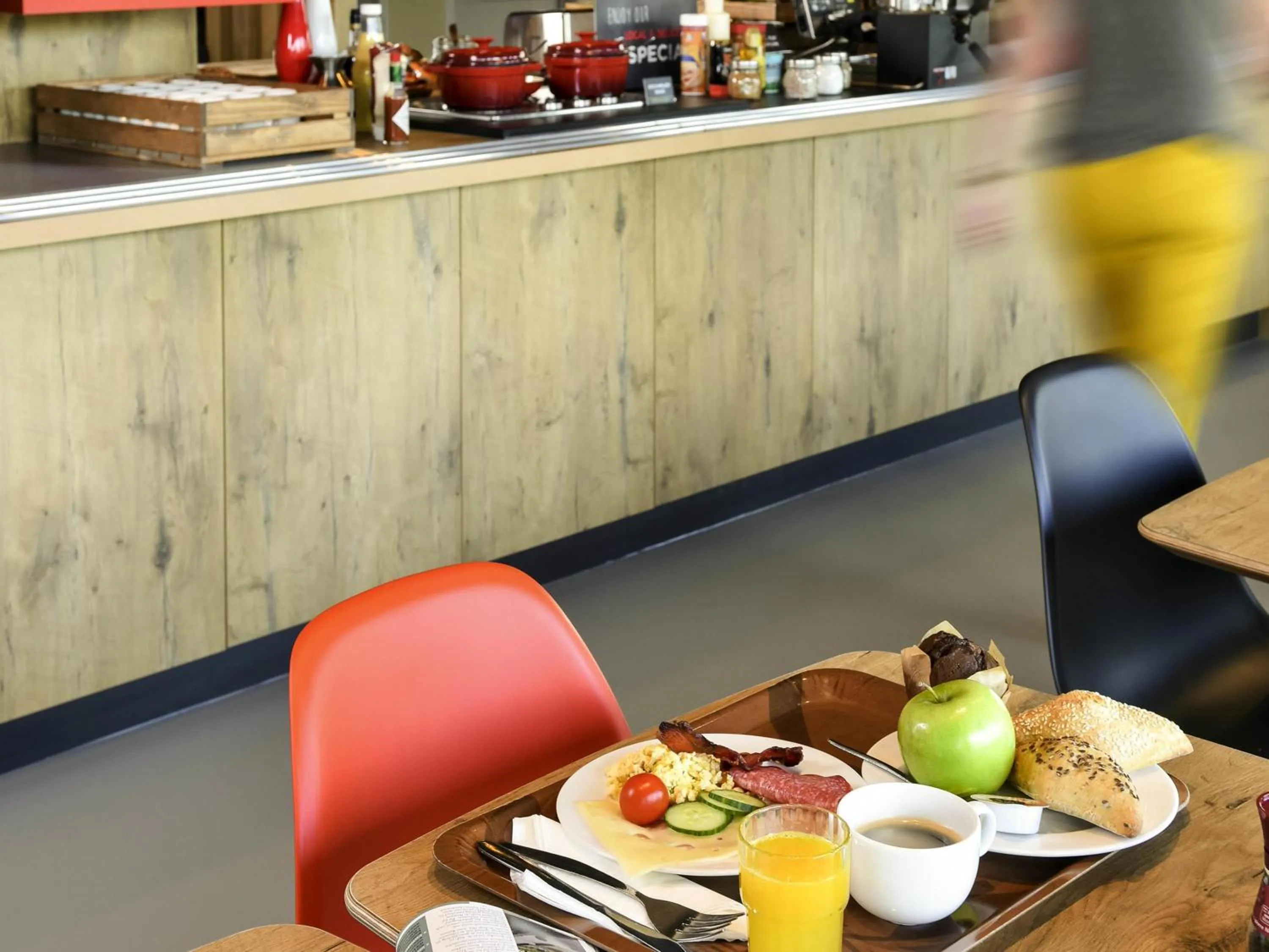 Restaurant/places to eat in Ibis Brussels Erasmus