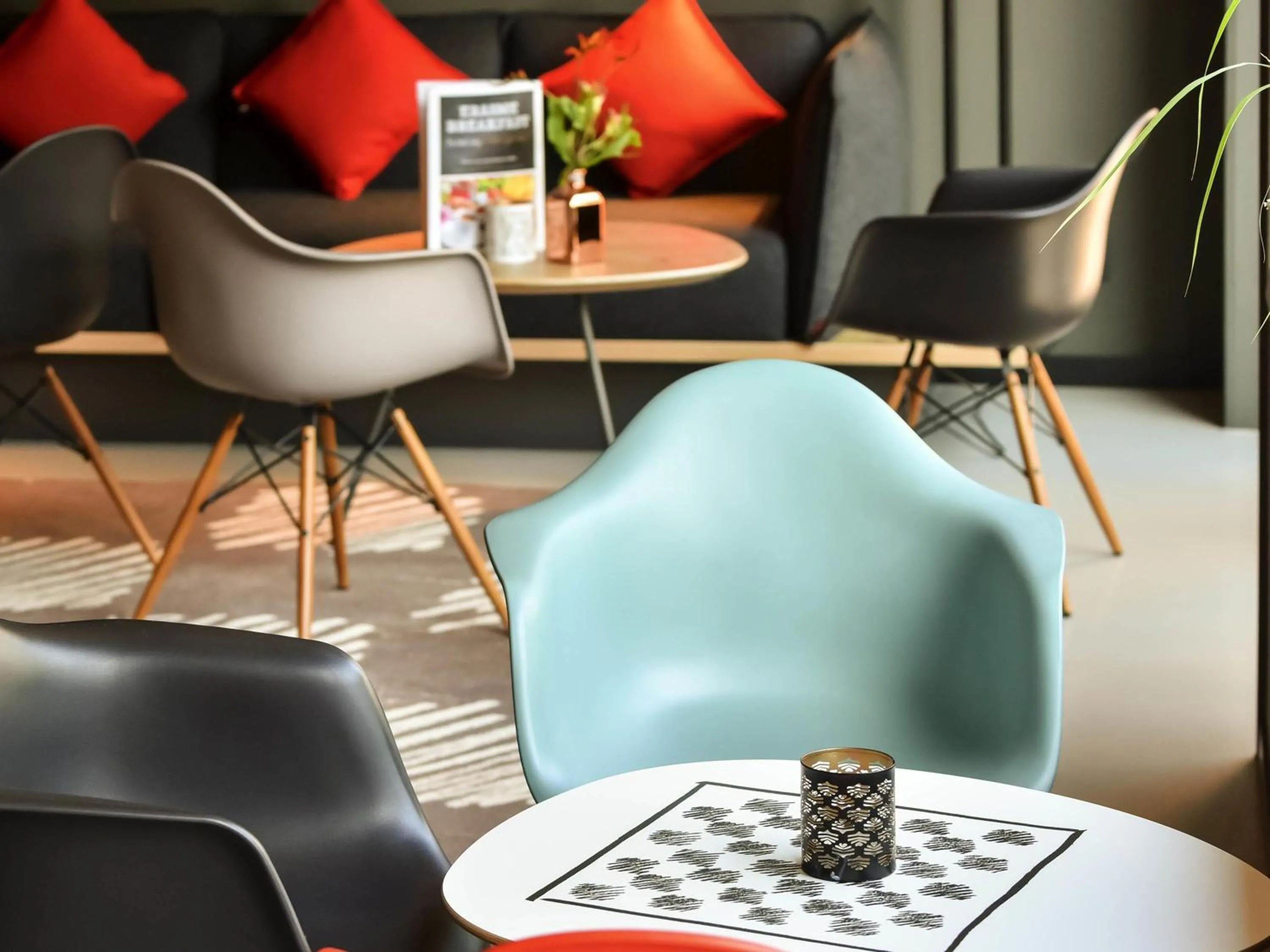 Restaurant/places to eat in Ibis Brussels Erasmus