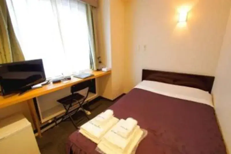 Double Room with Small Double Bed - single occupancy - Smoking in Comfesta Inn Kabe Double Room with Small Double Bed - single occupancy - Smoking in Comfesta Inn Kabe