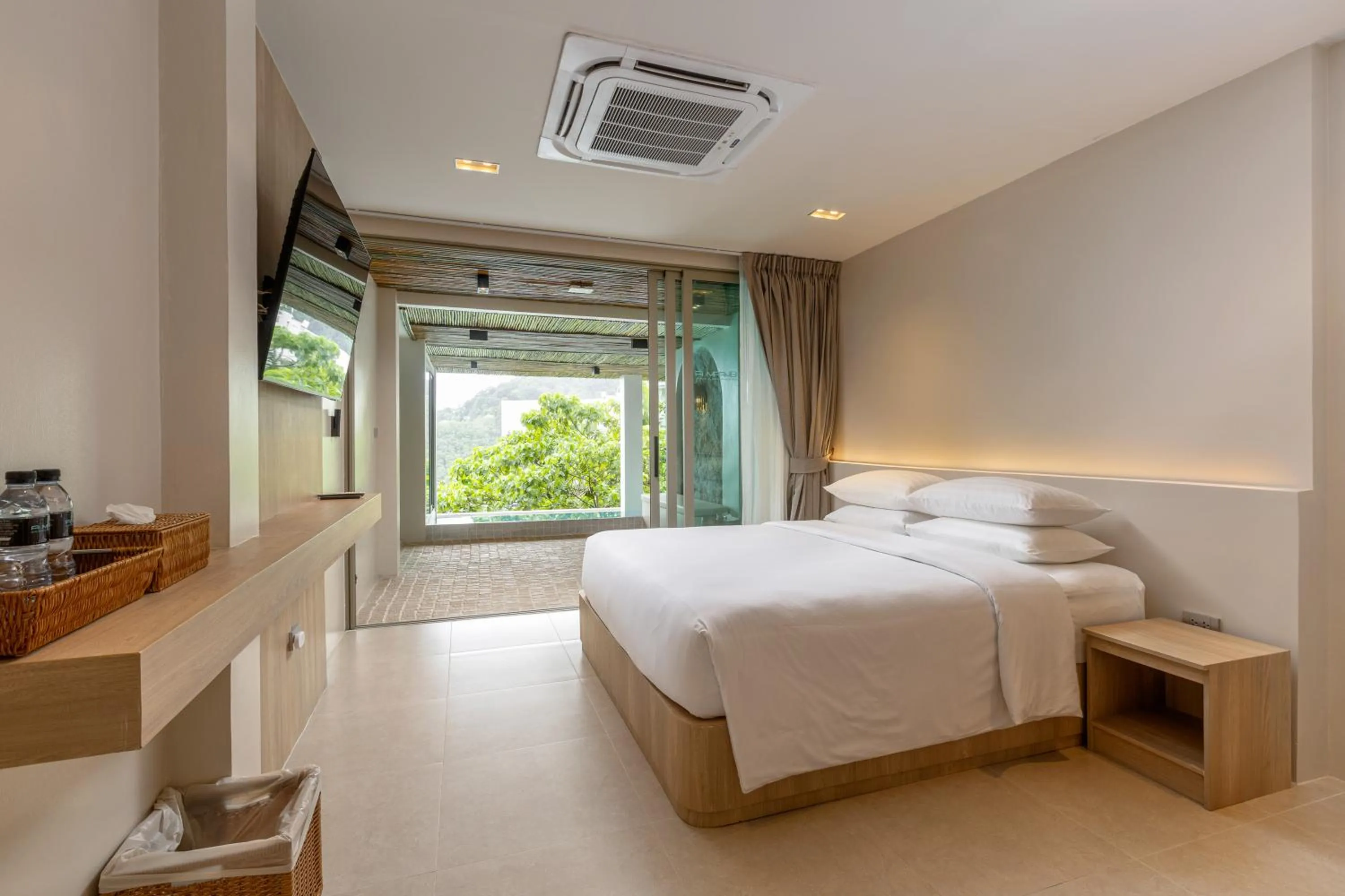 Bed in Amala Grand Bleu Resort Hilltops - SHA