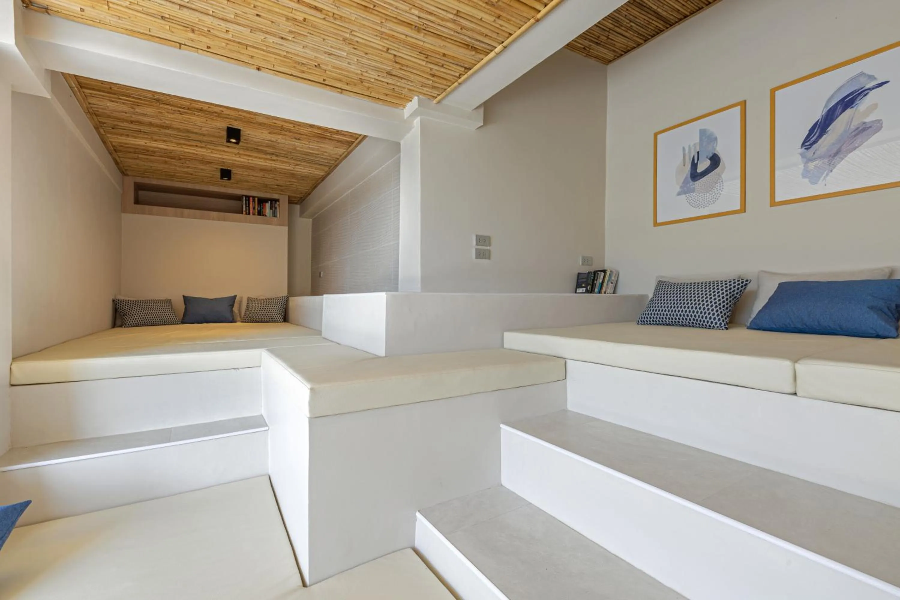 Library in Amala Grand Bleu Resort Hilltops - SHA