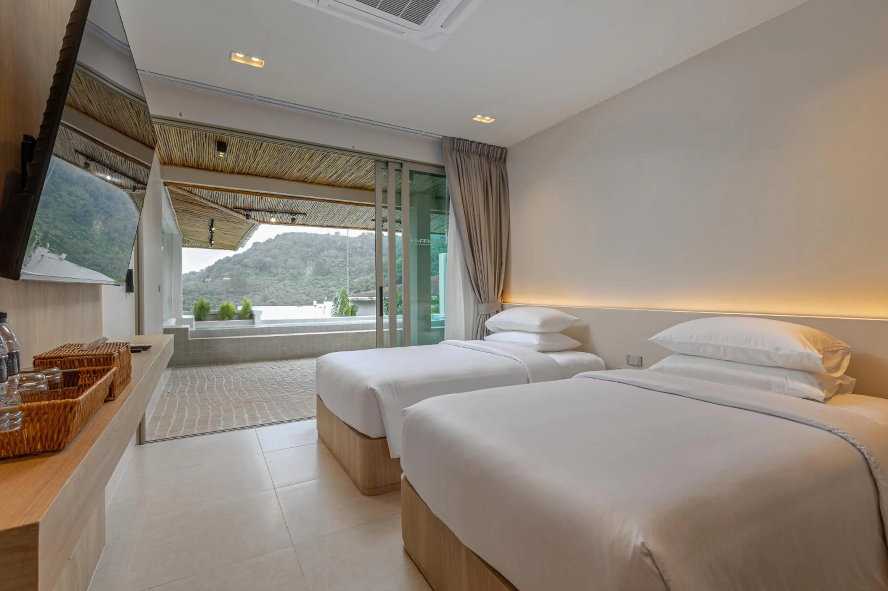 Bed in Amala Grand Bleu Resort Hilltops - SHA