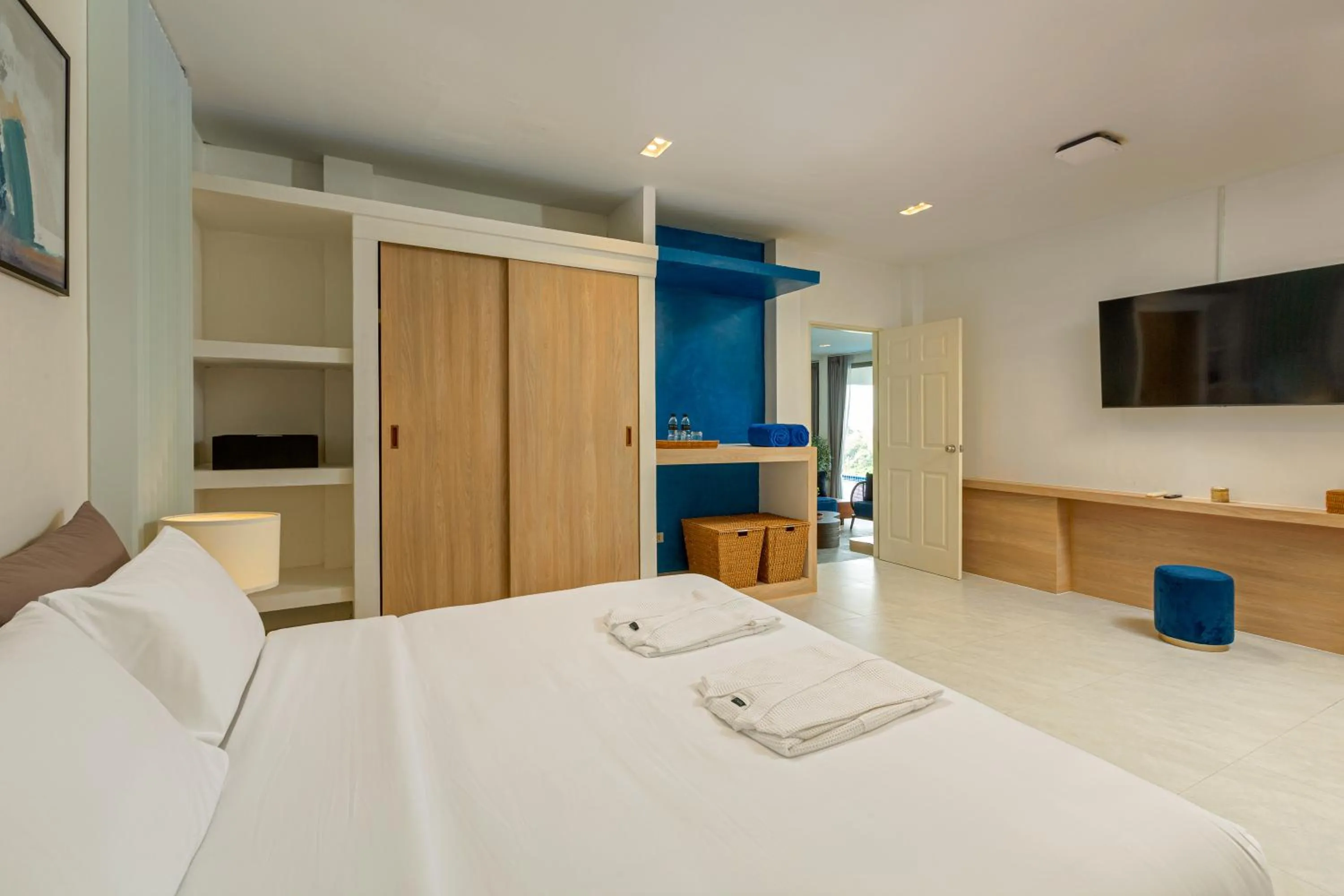 Bedroom, Bed in Amala Grand Bleu Resort Hilltops - SHA