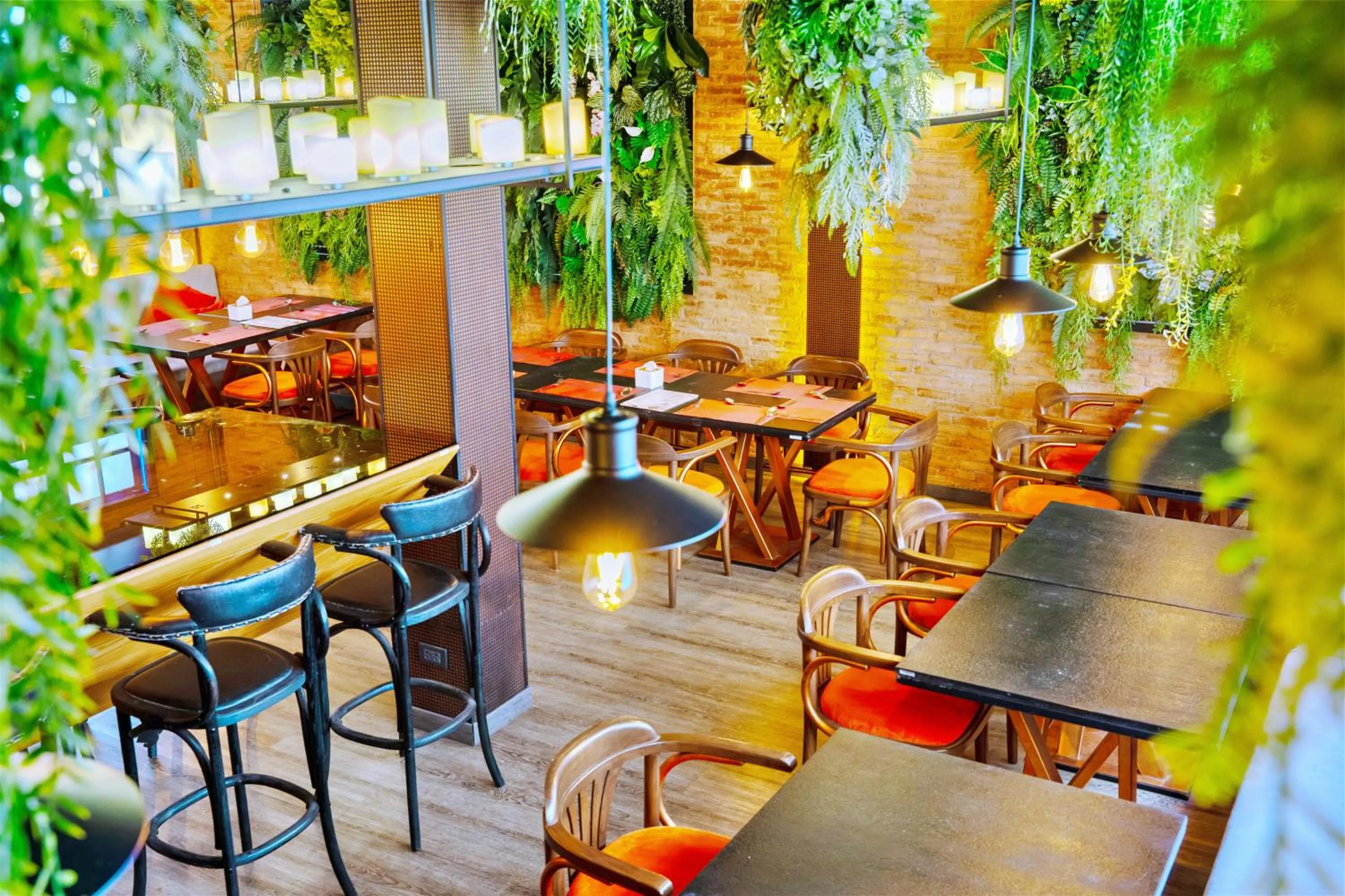 Restaurant/places to eat in The Printing House Poshtel