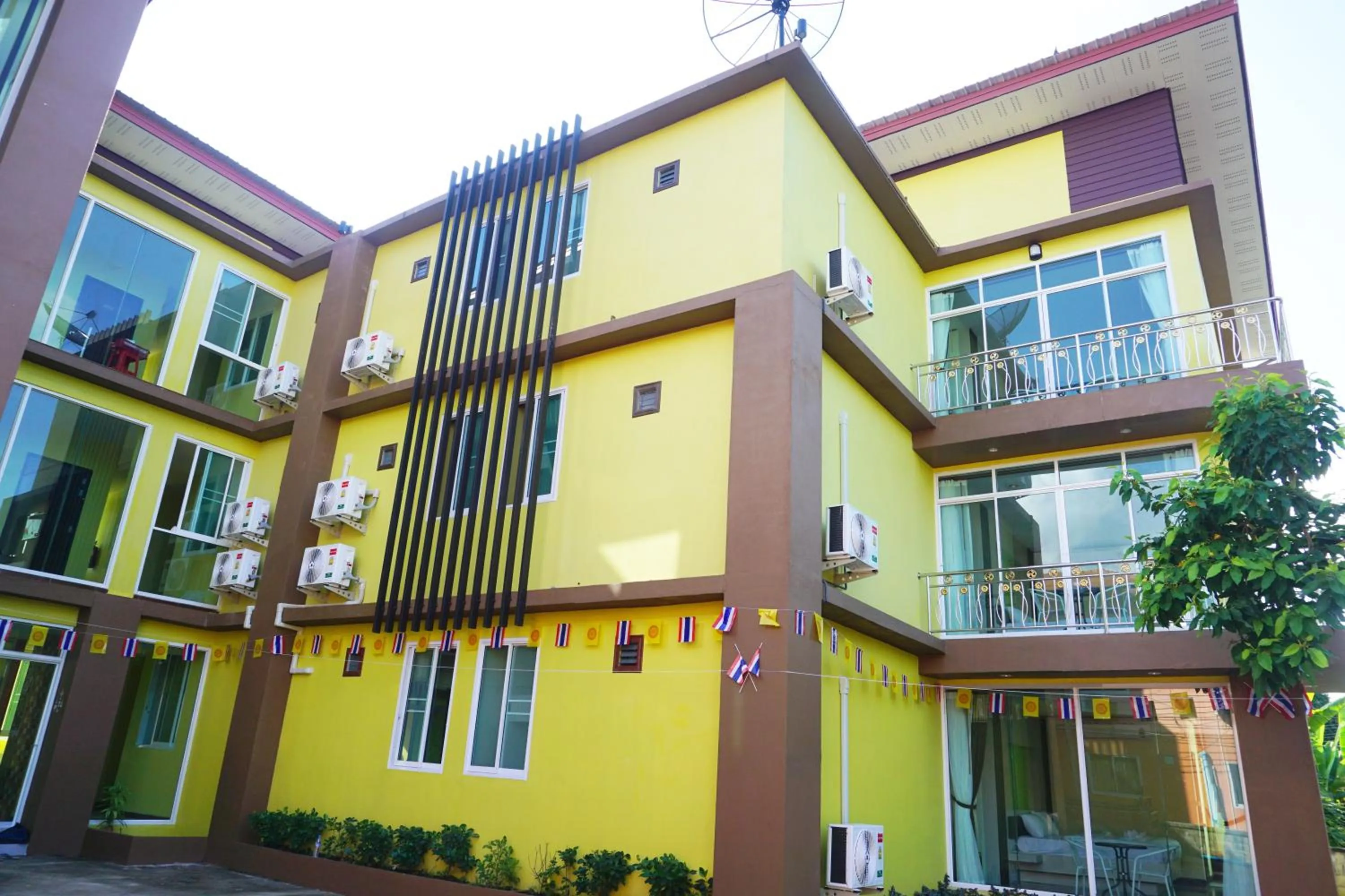 Property building in Honey Hotel Chiang Saen