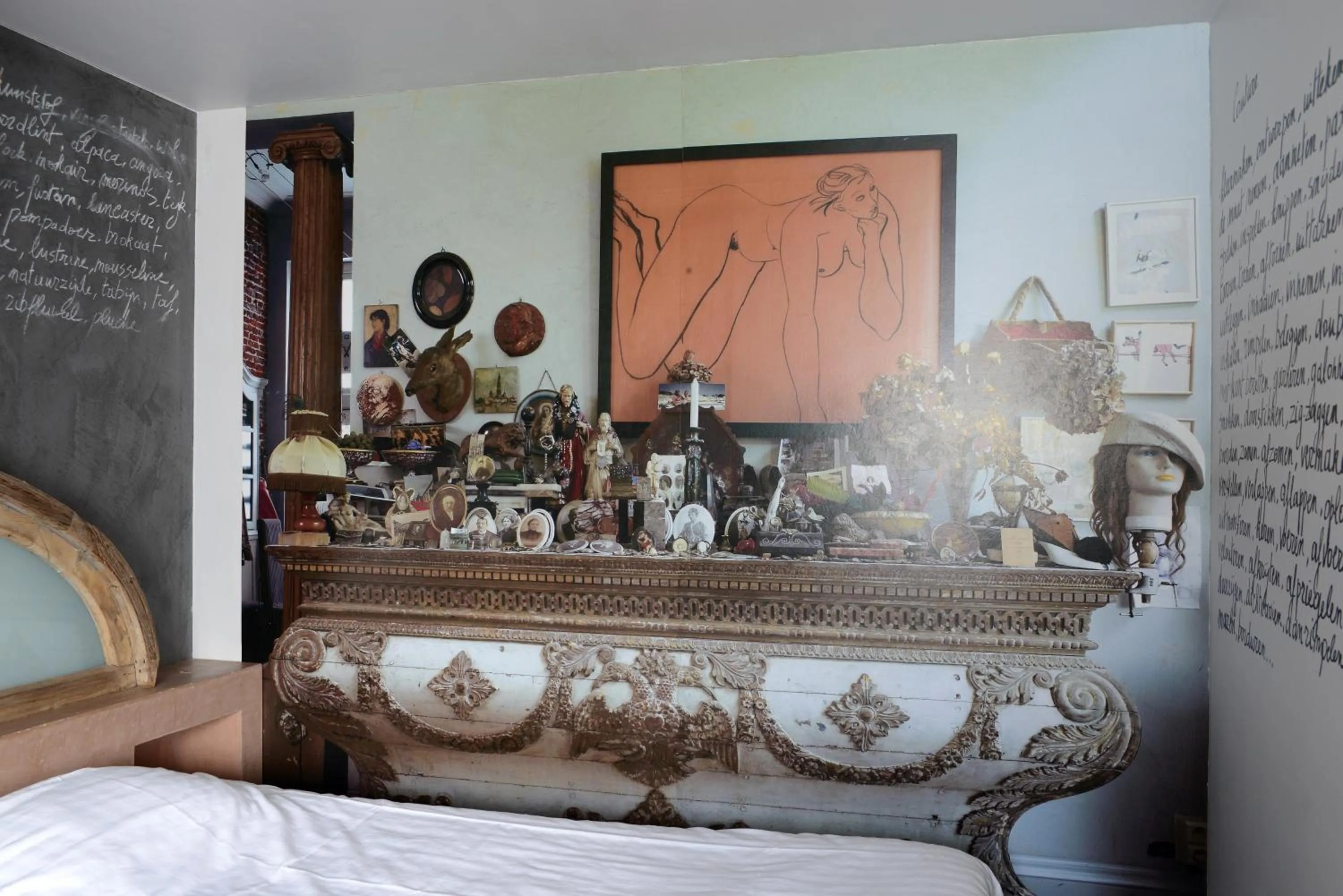 Decorative detail, Bed in Focus Hotel