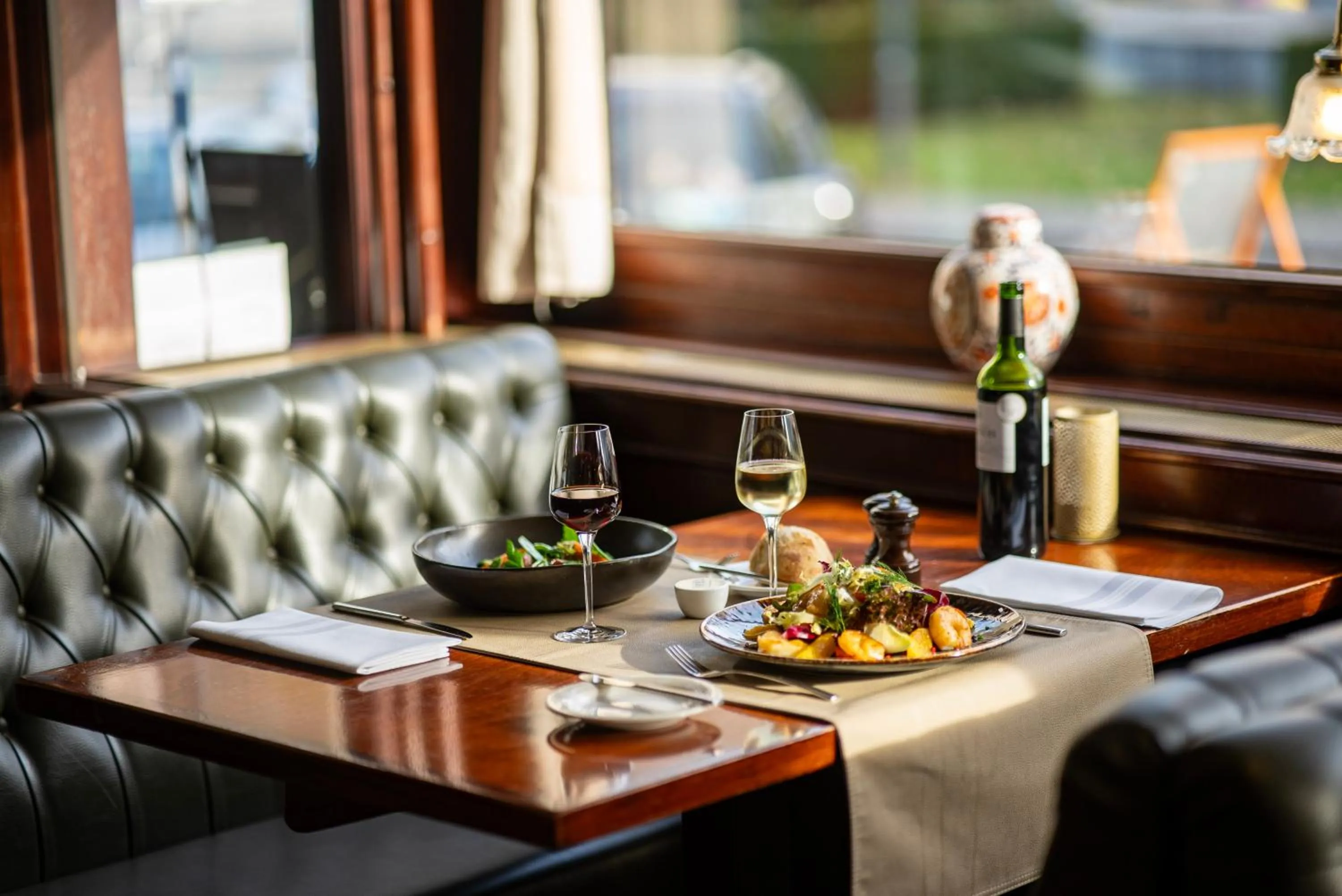 Food and drinks in Hôtel-Restaurant L'Auberge