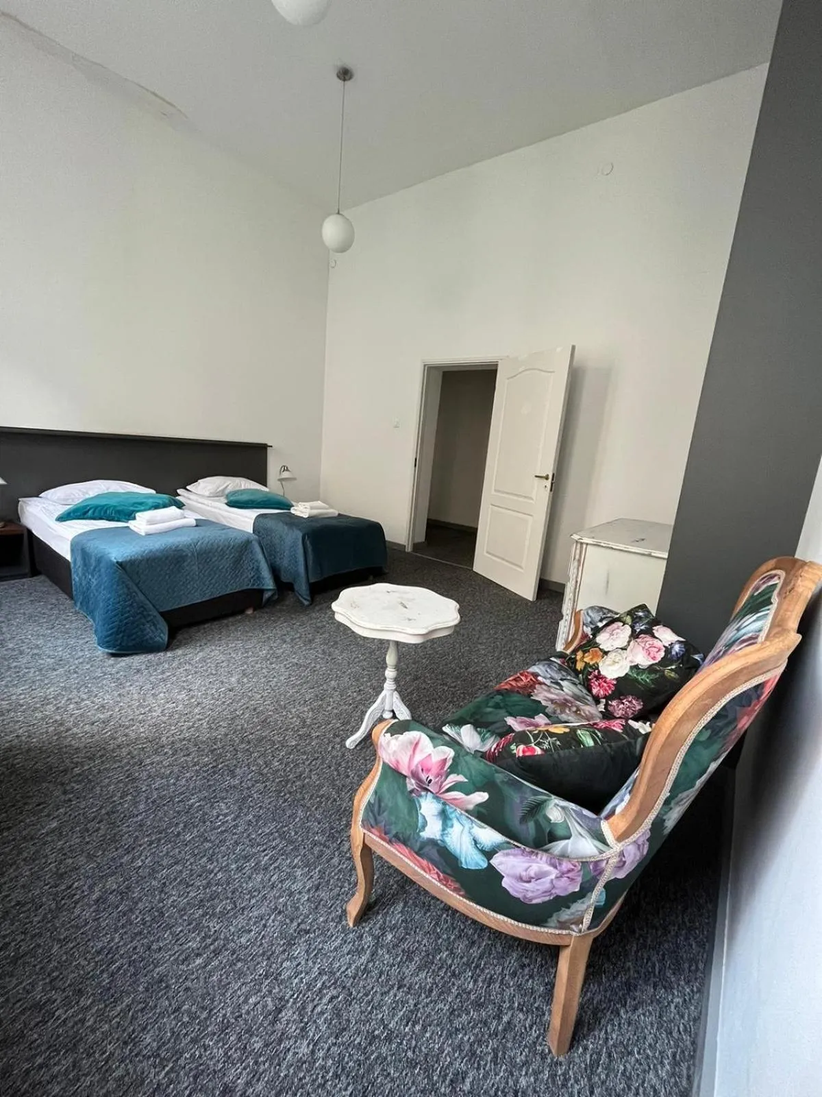 Bedroom, Bed in Good Time Residence