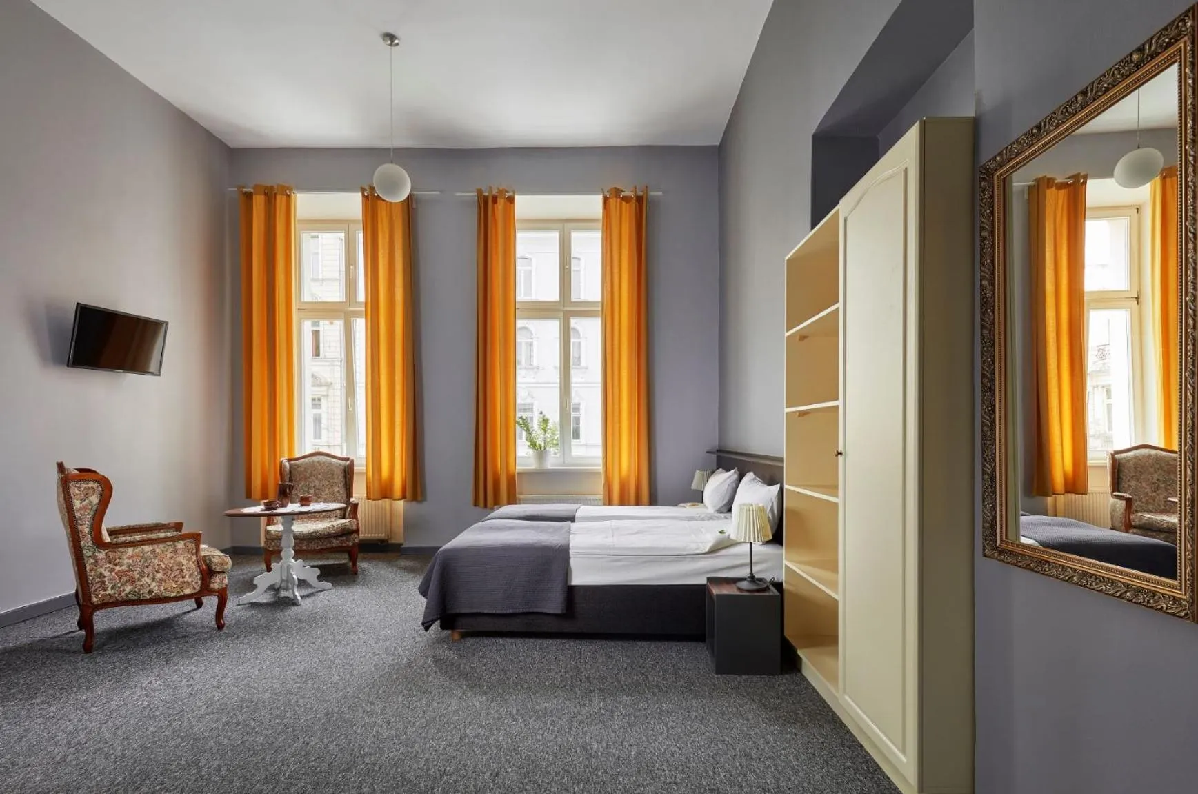 Photo of the whole room, Bed in Good Time Residence