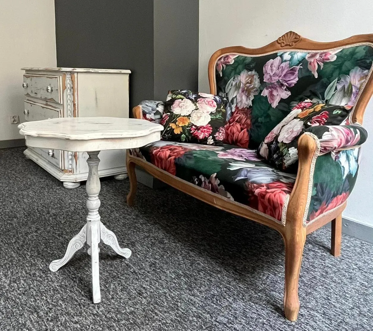 Bedroom in Good Time Residence