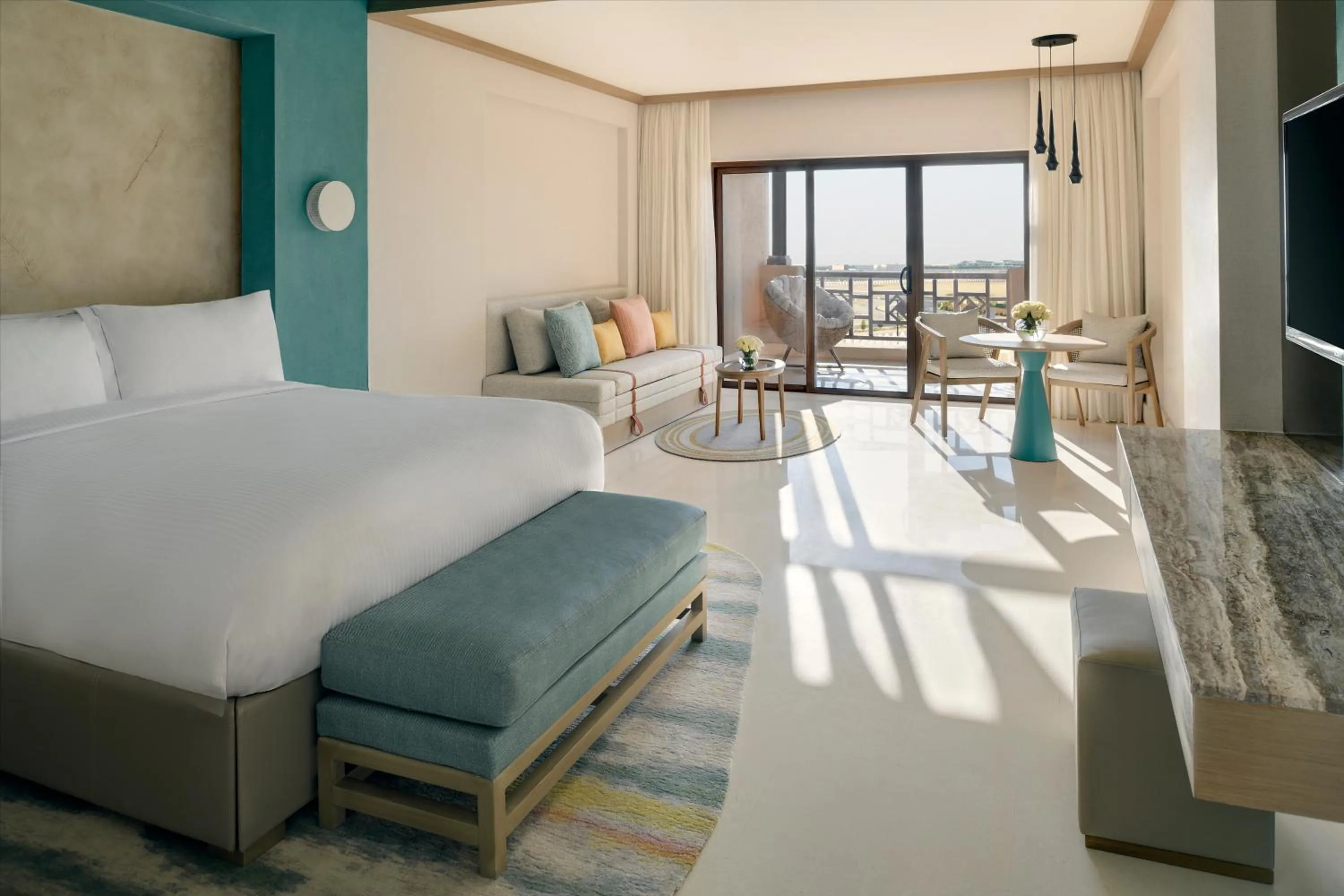 Photo of the whole room, Bed in InterContinental Durrat Al Riyadh Resort & Spa by IHG