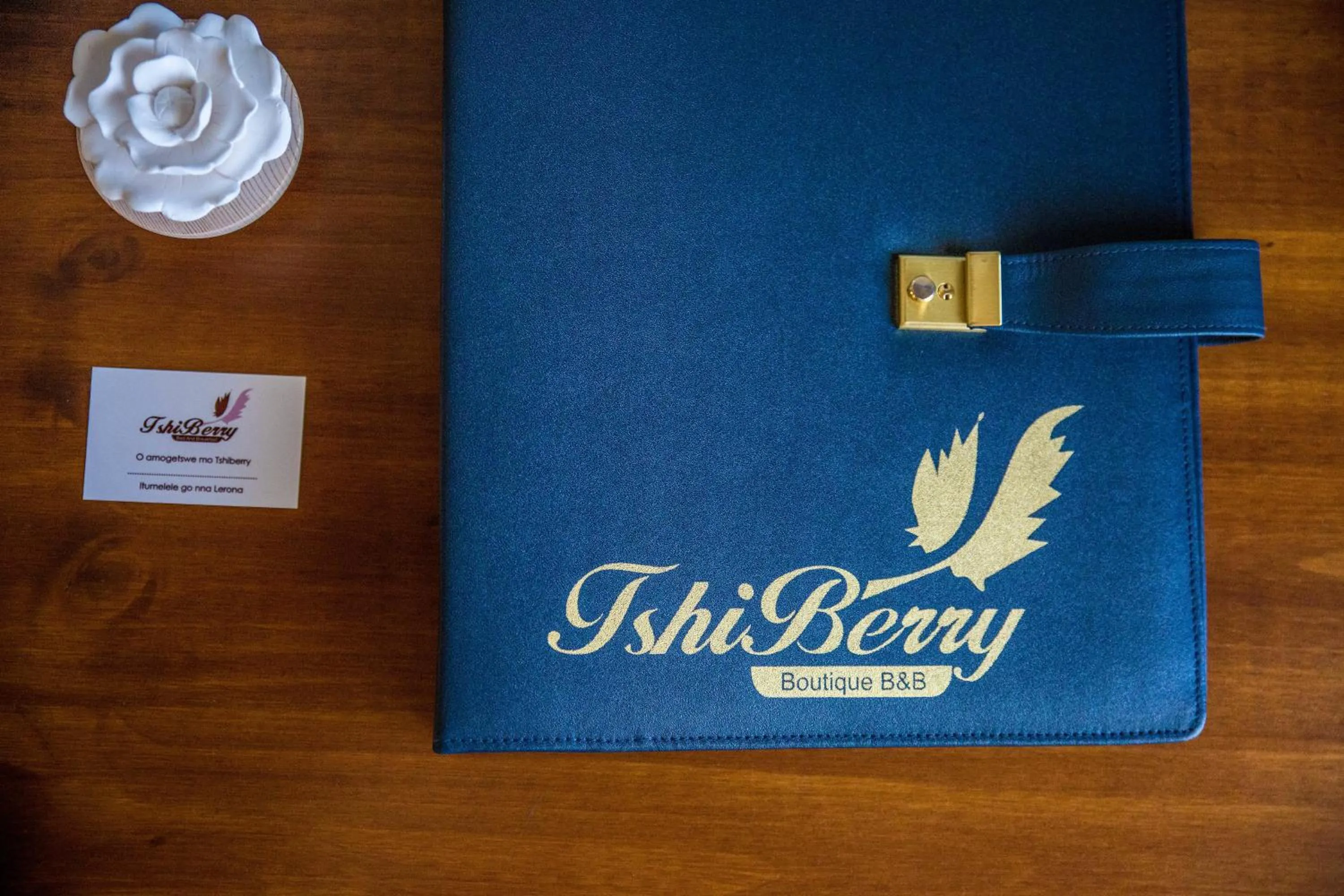 Logo/Certificate/Sign in TshiBerry Bed & Breakfast