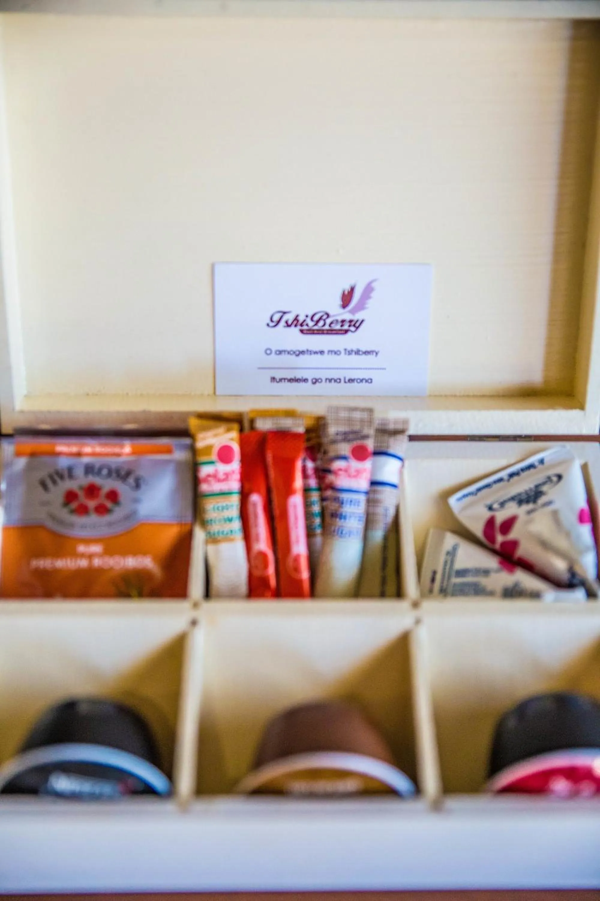 Food and drinks in TshiBerry Bed & Breakfast