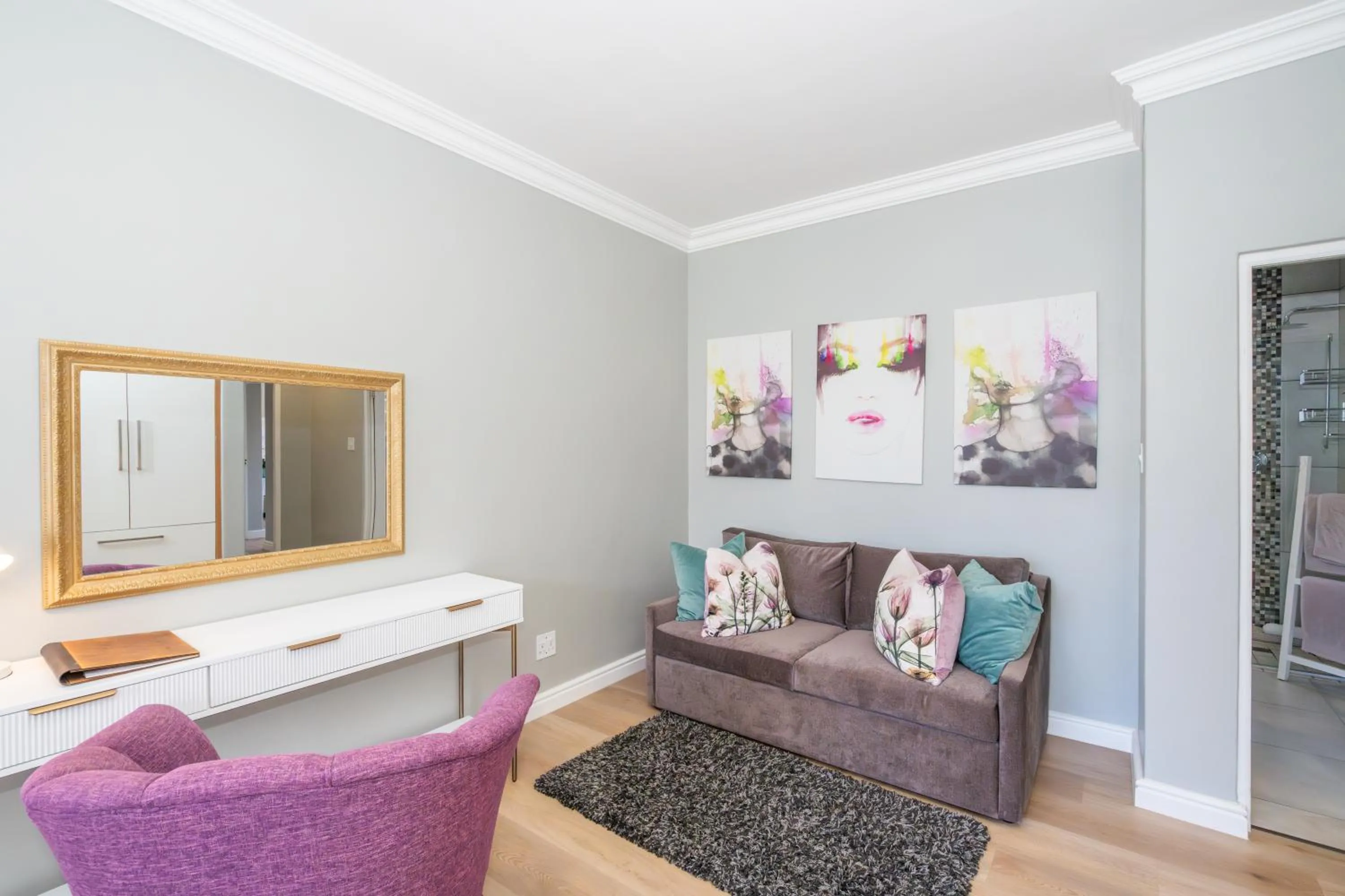 Seating area in 2 On Lismore Guesthouse