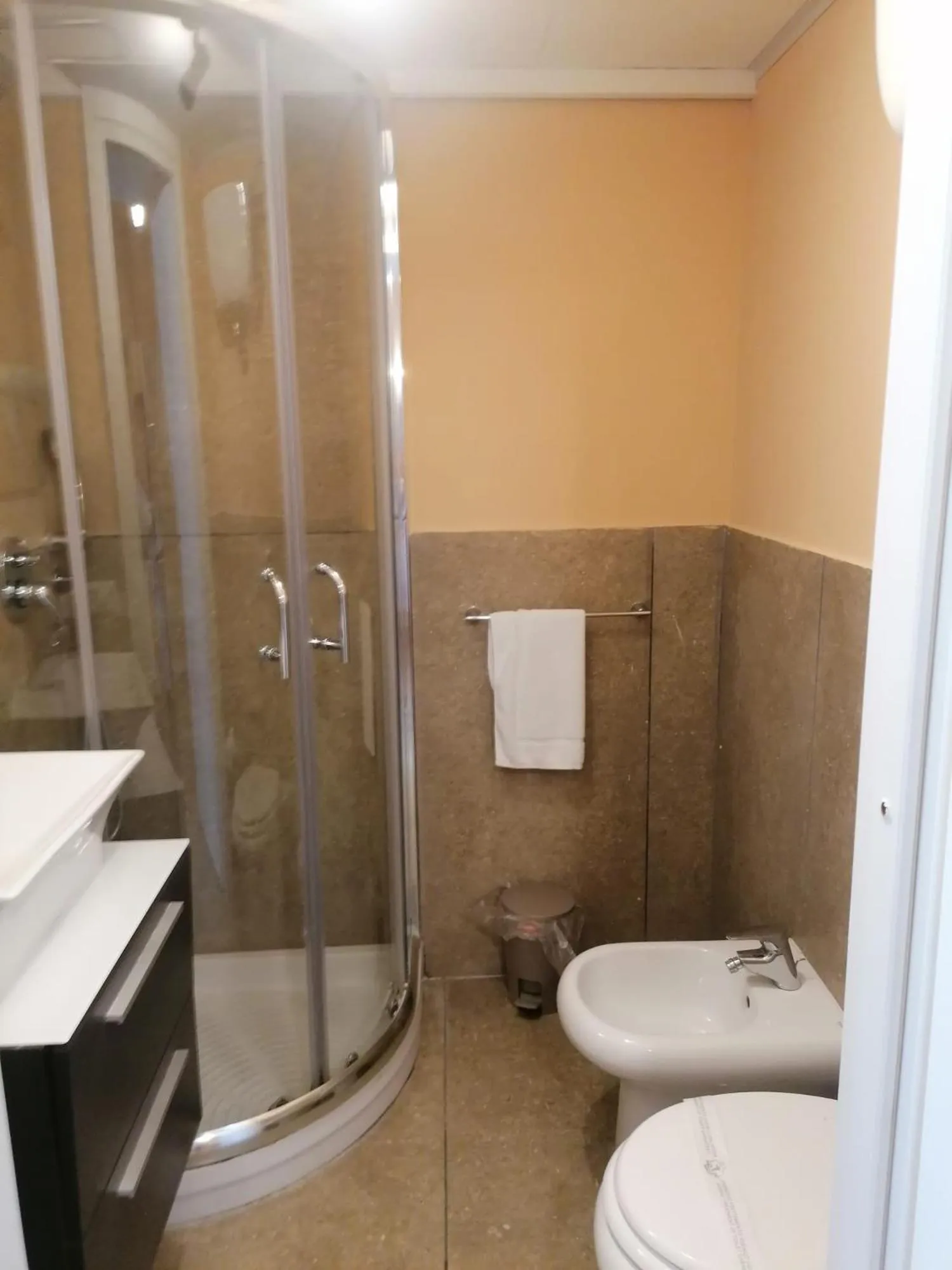 Bathroom in Amedeo Square