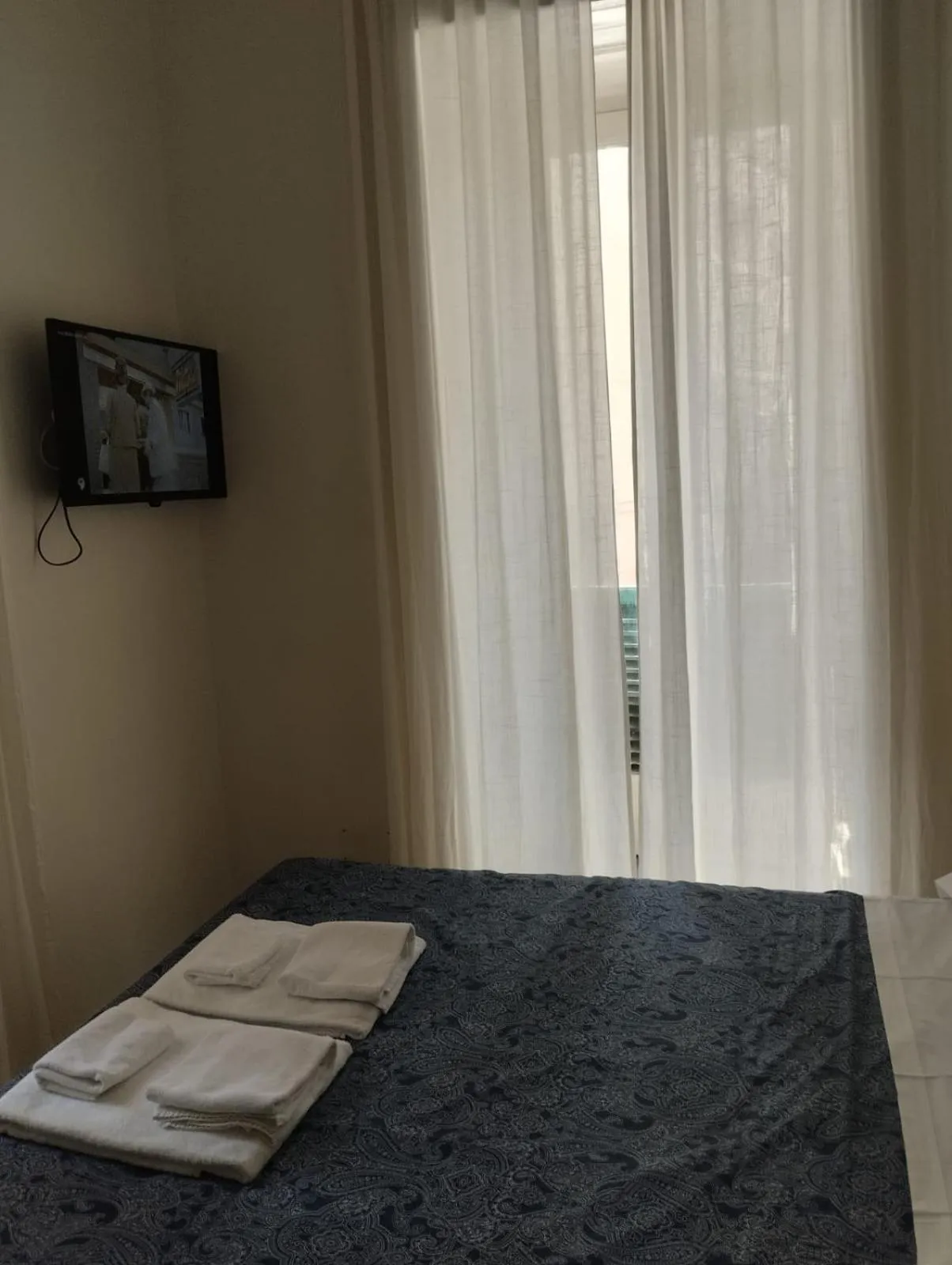 Bed in Amedeo Square