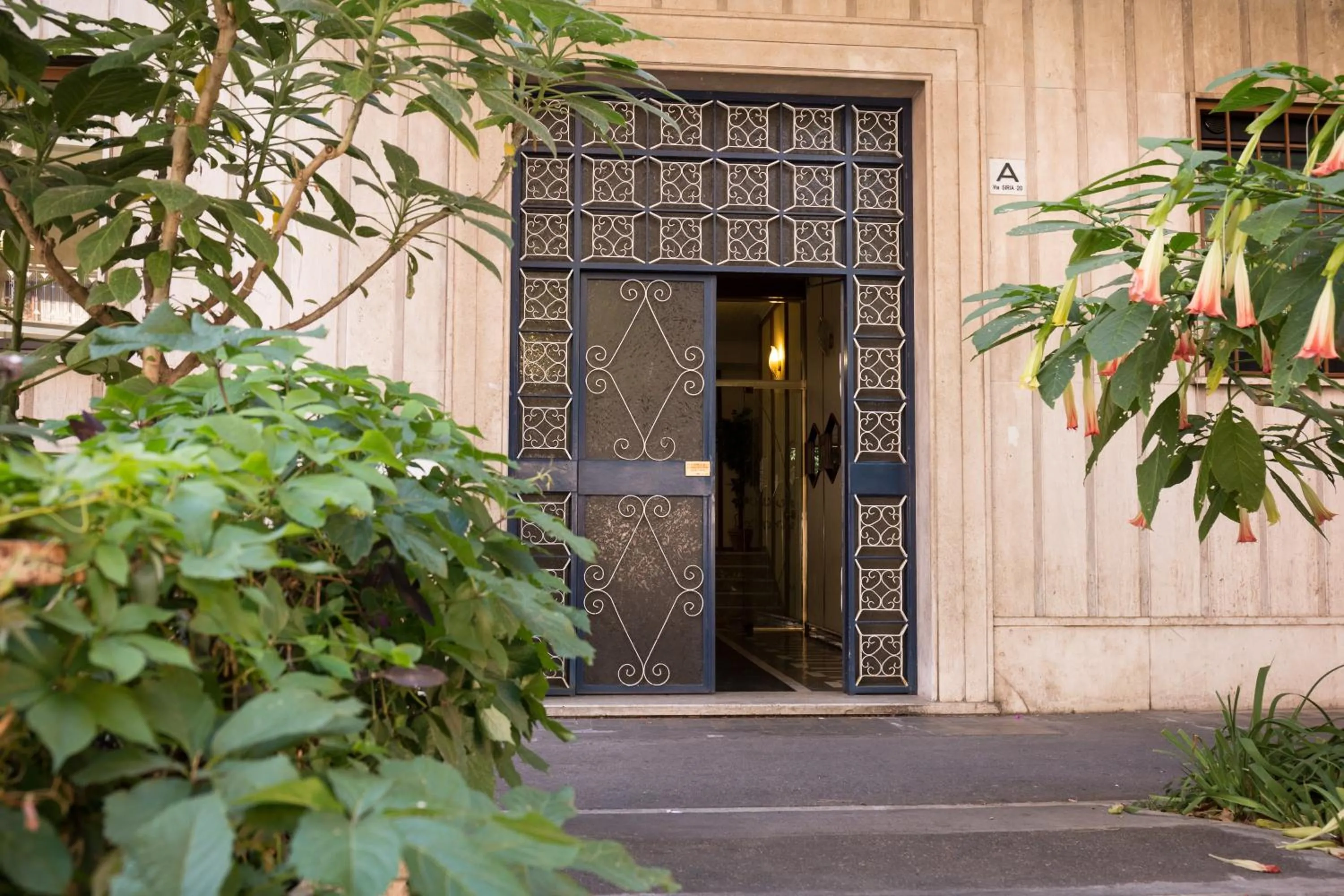 Floreo Guest House