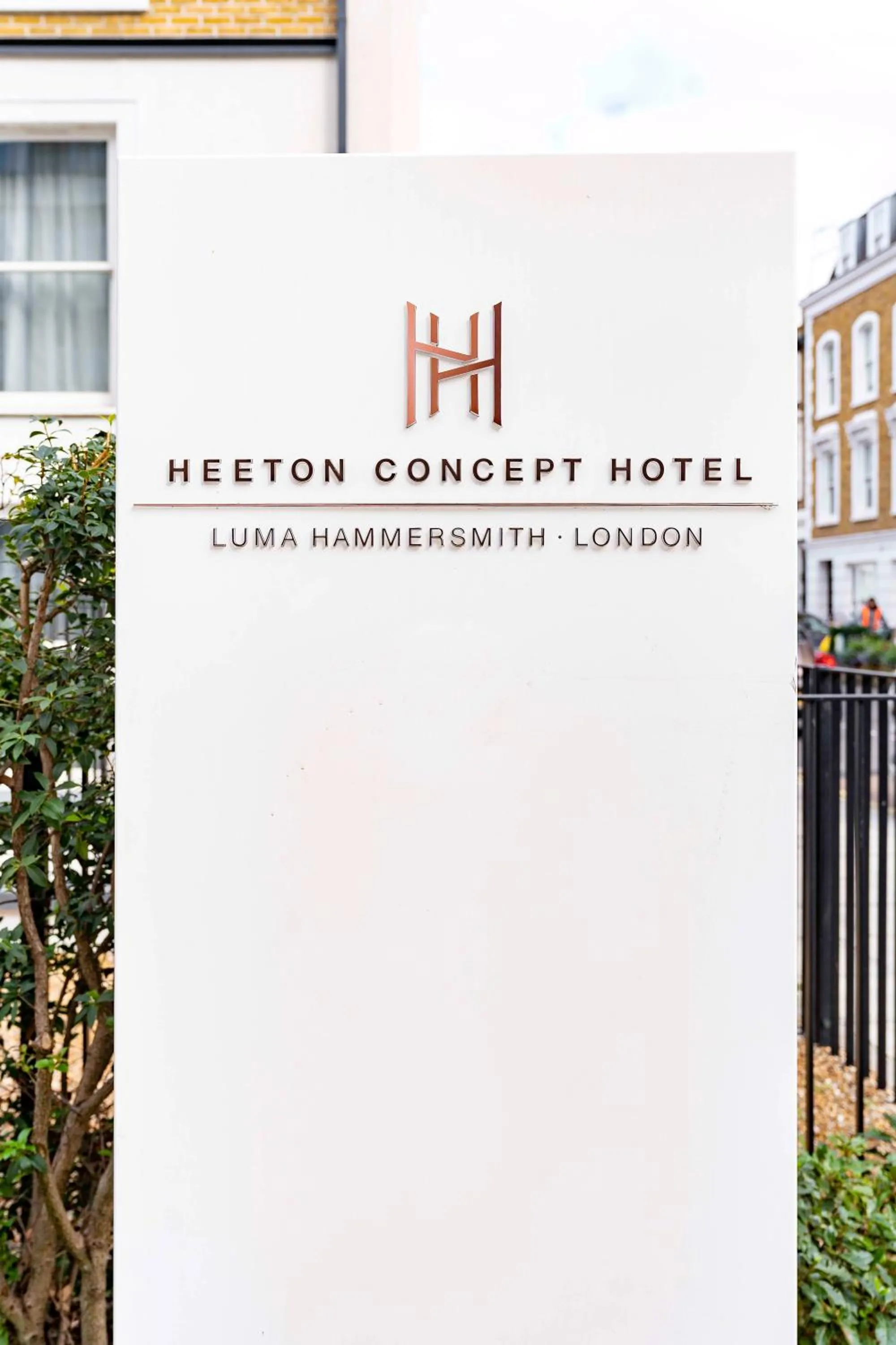 Property logo or sign in Heeton Concept Hotel – Luma Hammersmith