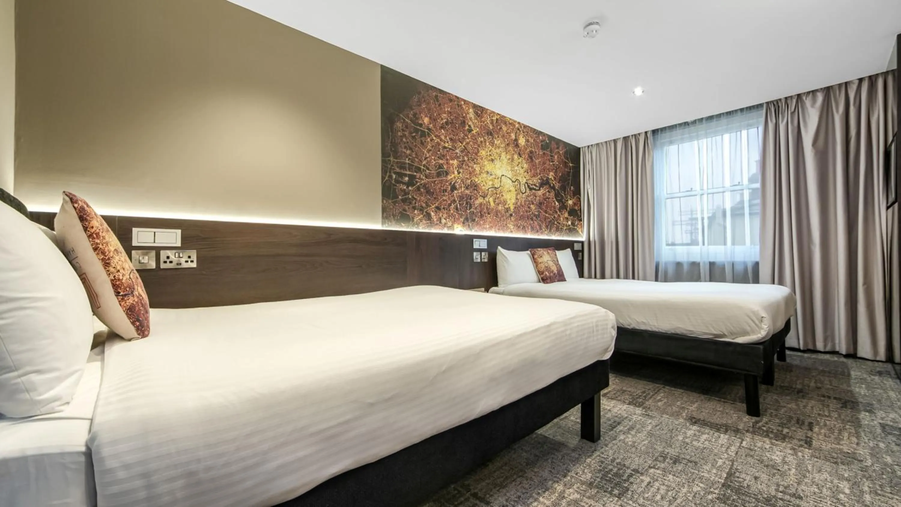 Bedroom, Bed in Heeton Concept Hotel – Luma Hammersmith