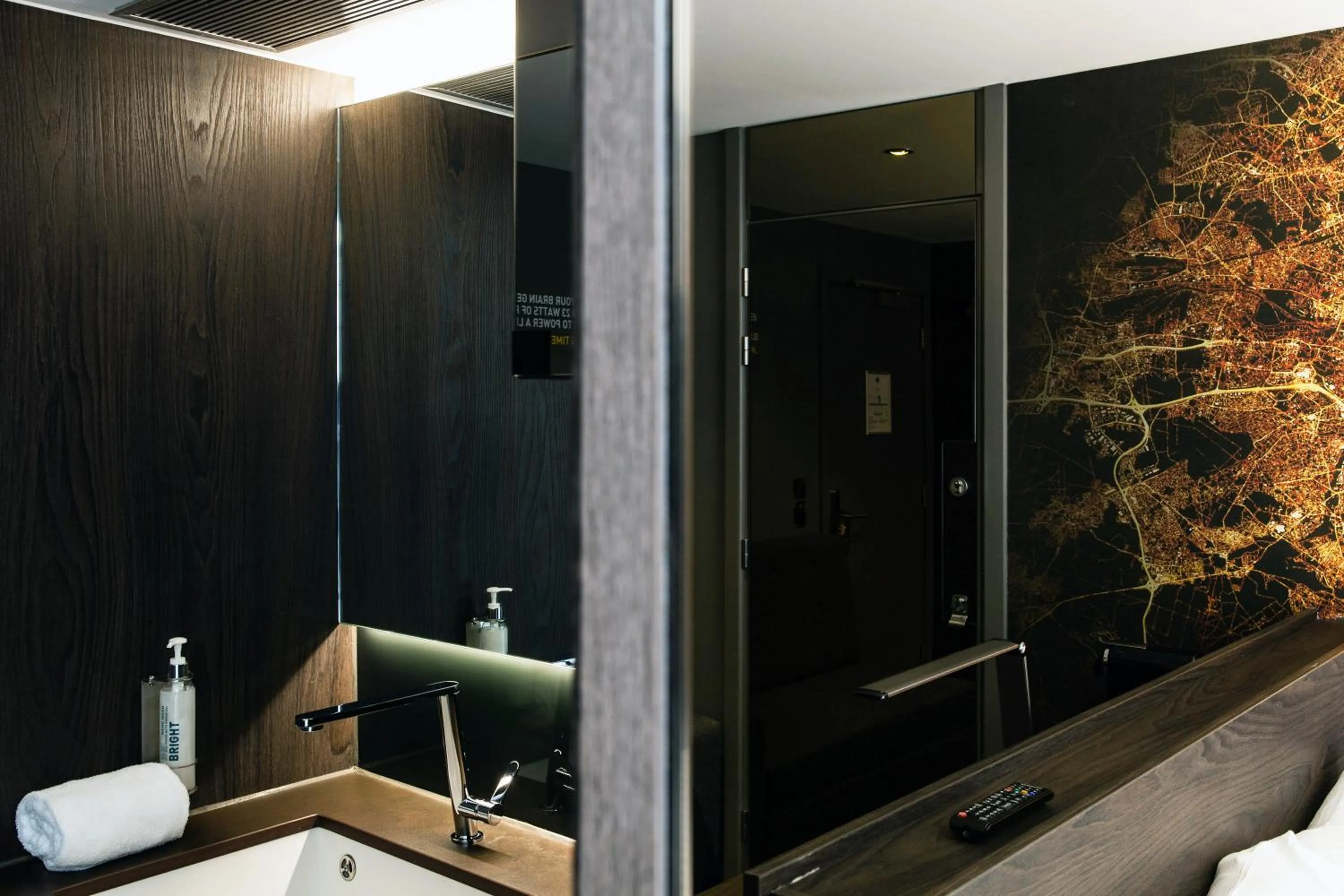 Bathroom in Heeton Concept Hotel – Luma Hammersmith