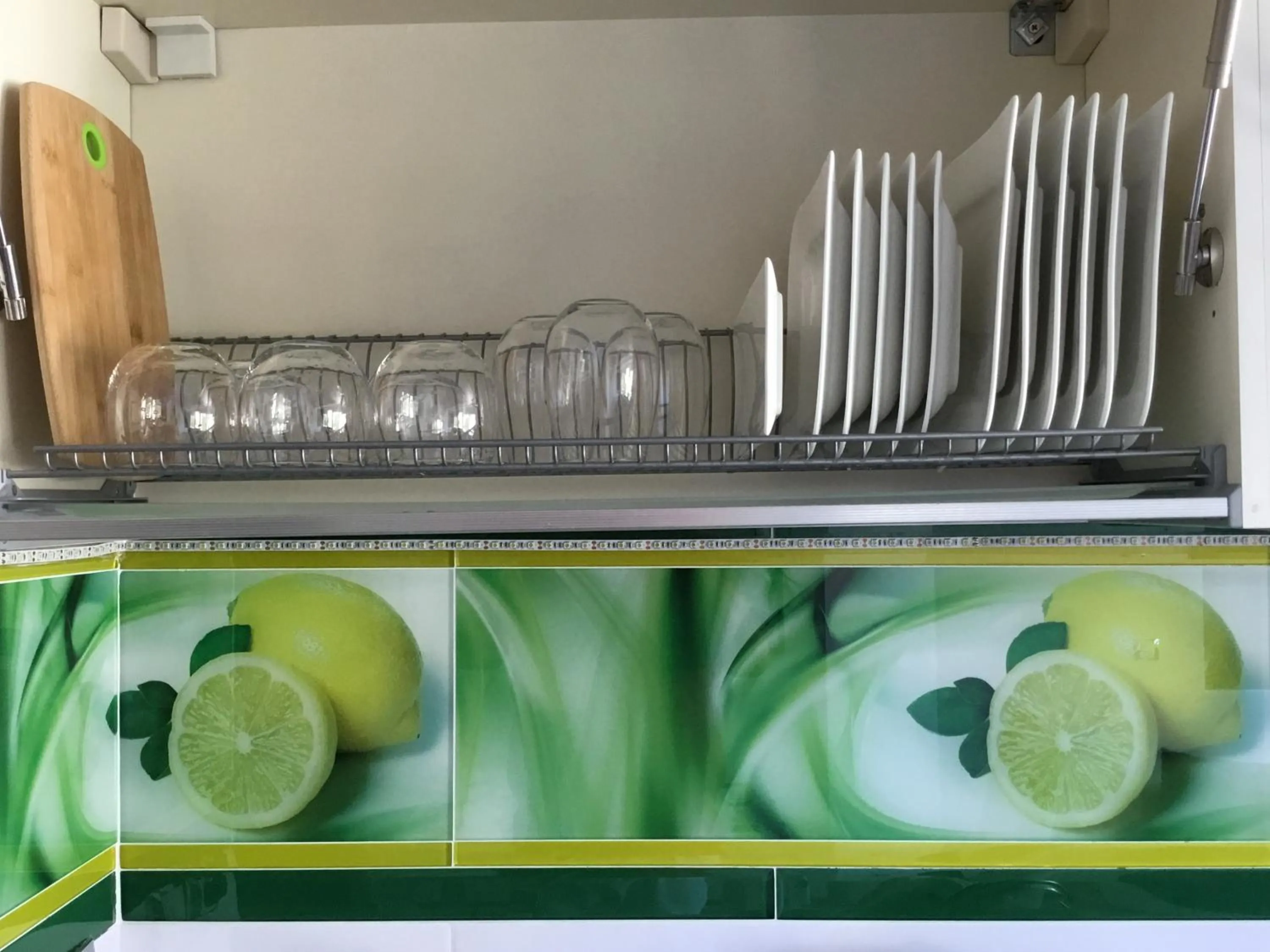 Kitchen or kitchenette in White Dream Suites