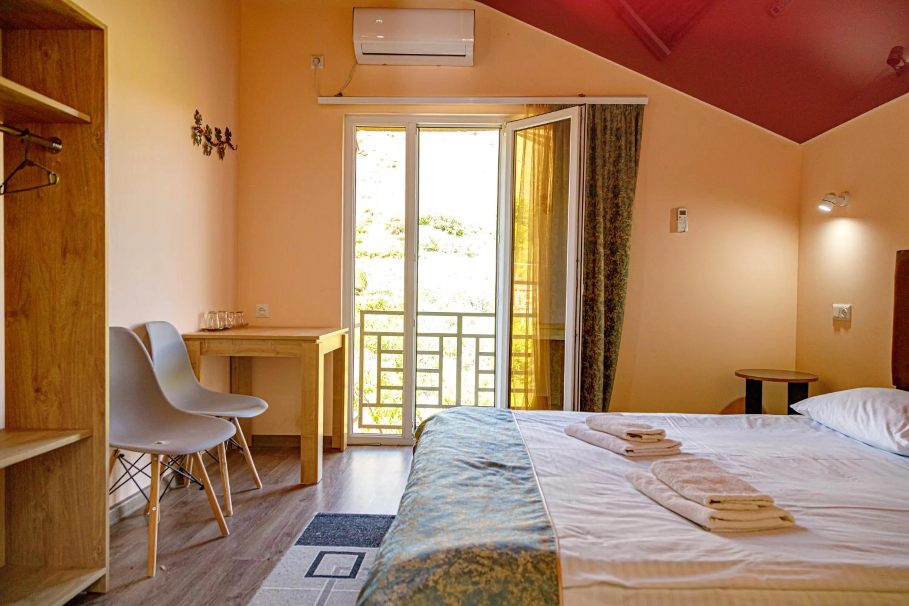 Bed in Areni Wine Cellar