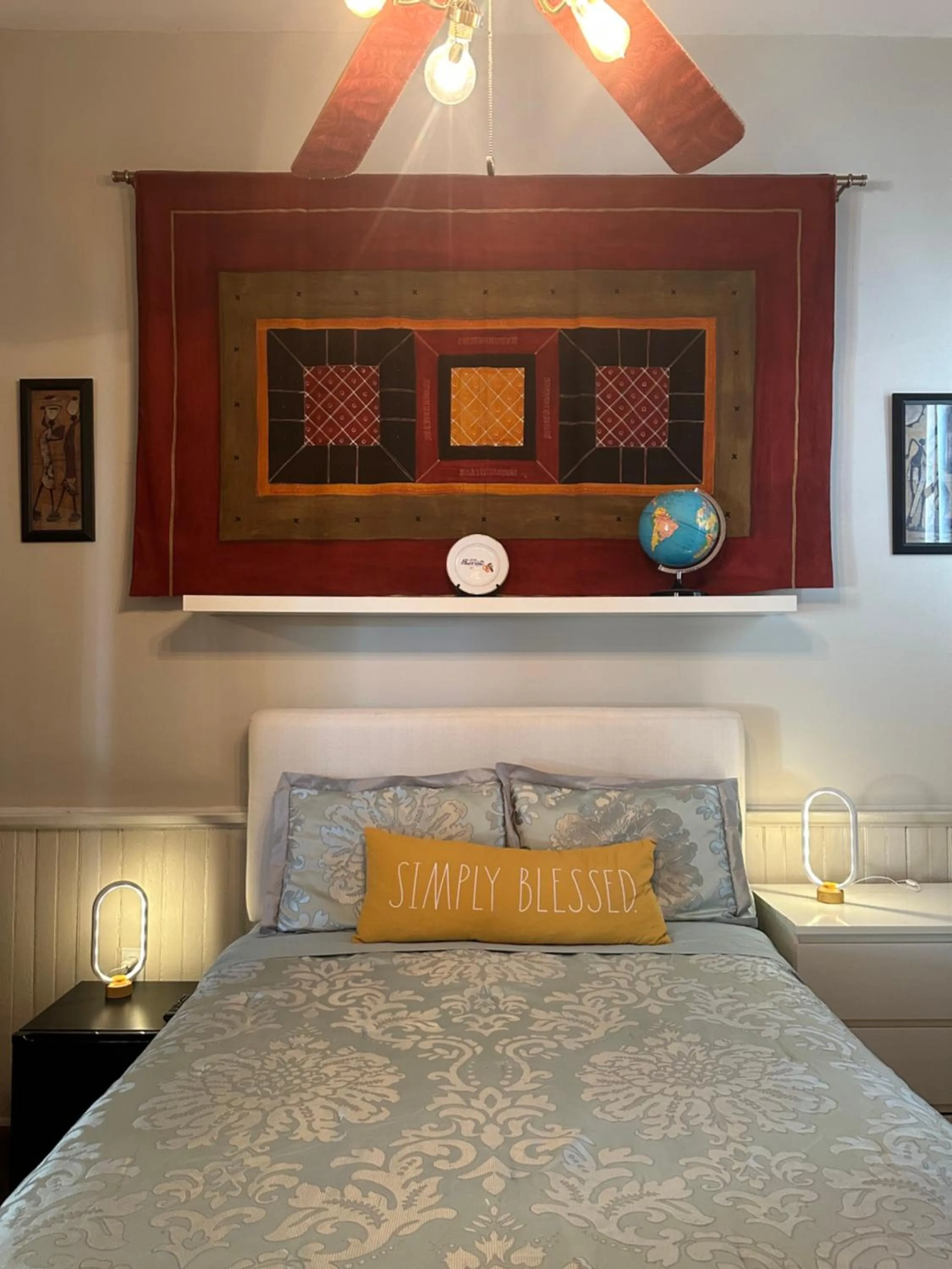 Bed in Creole Cottage Uptown