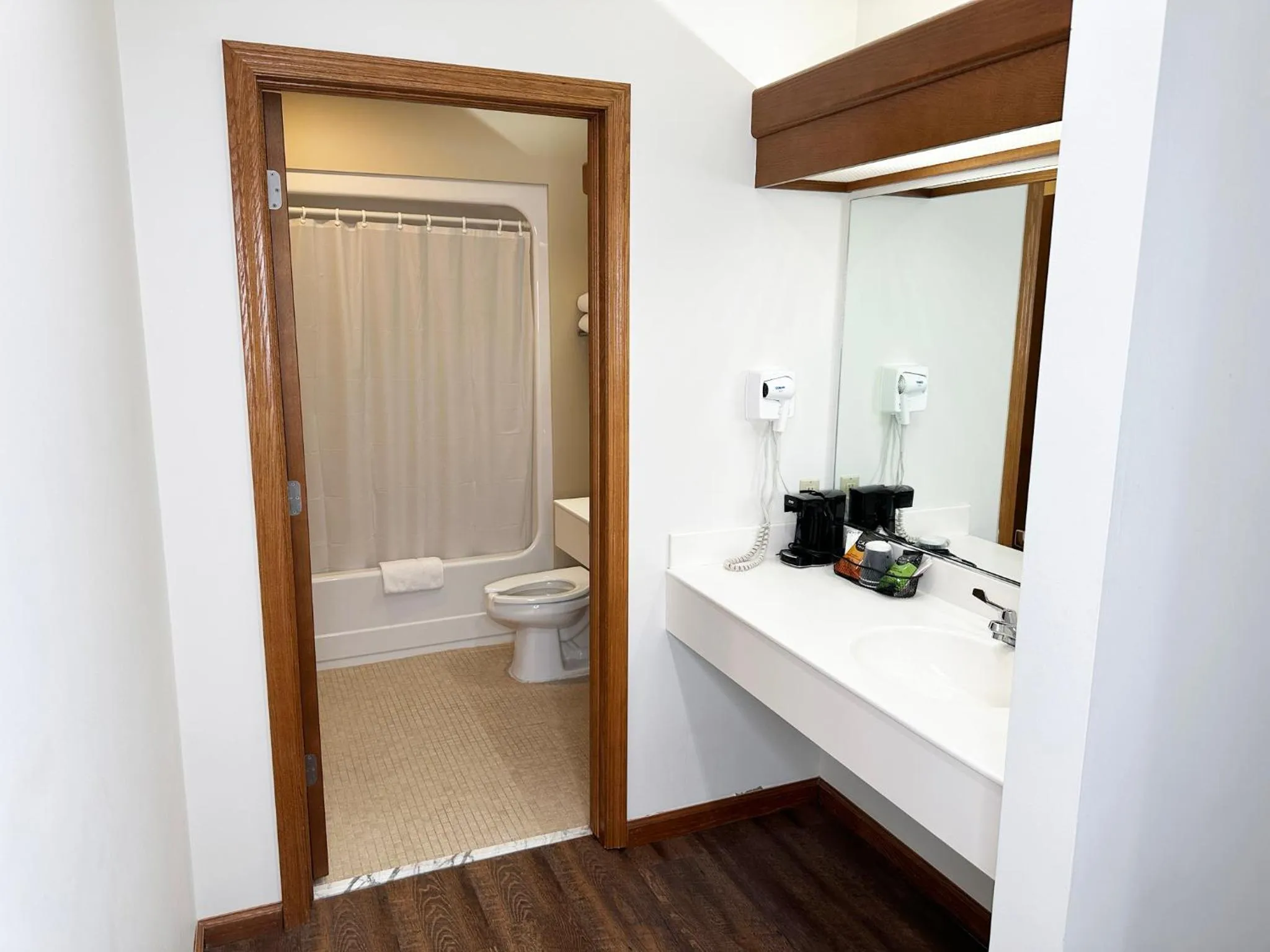 Farmstead Inn and Conference Center