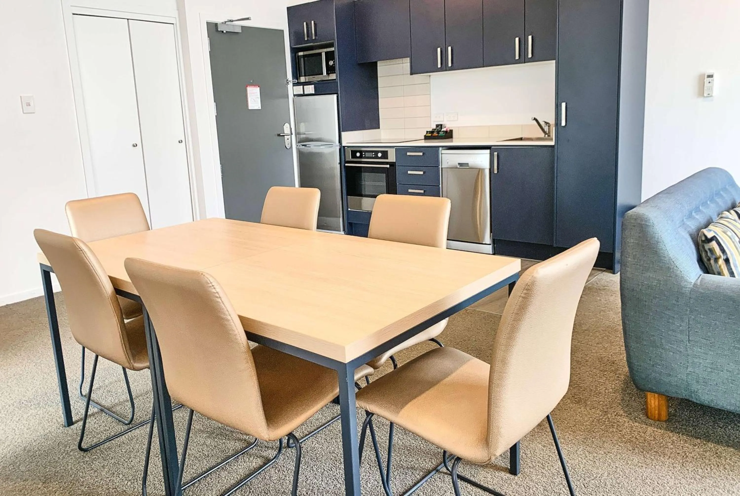 Photo of the whole room in Ramada Suites by Wyndham Albany