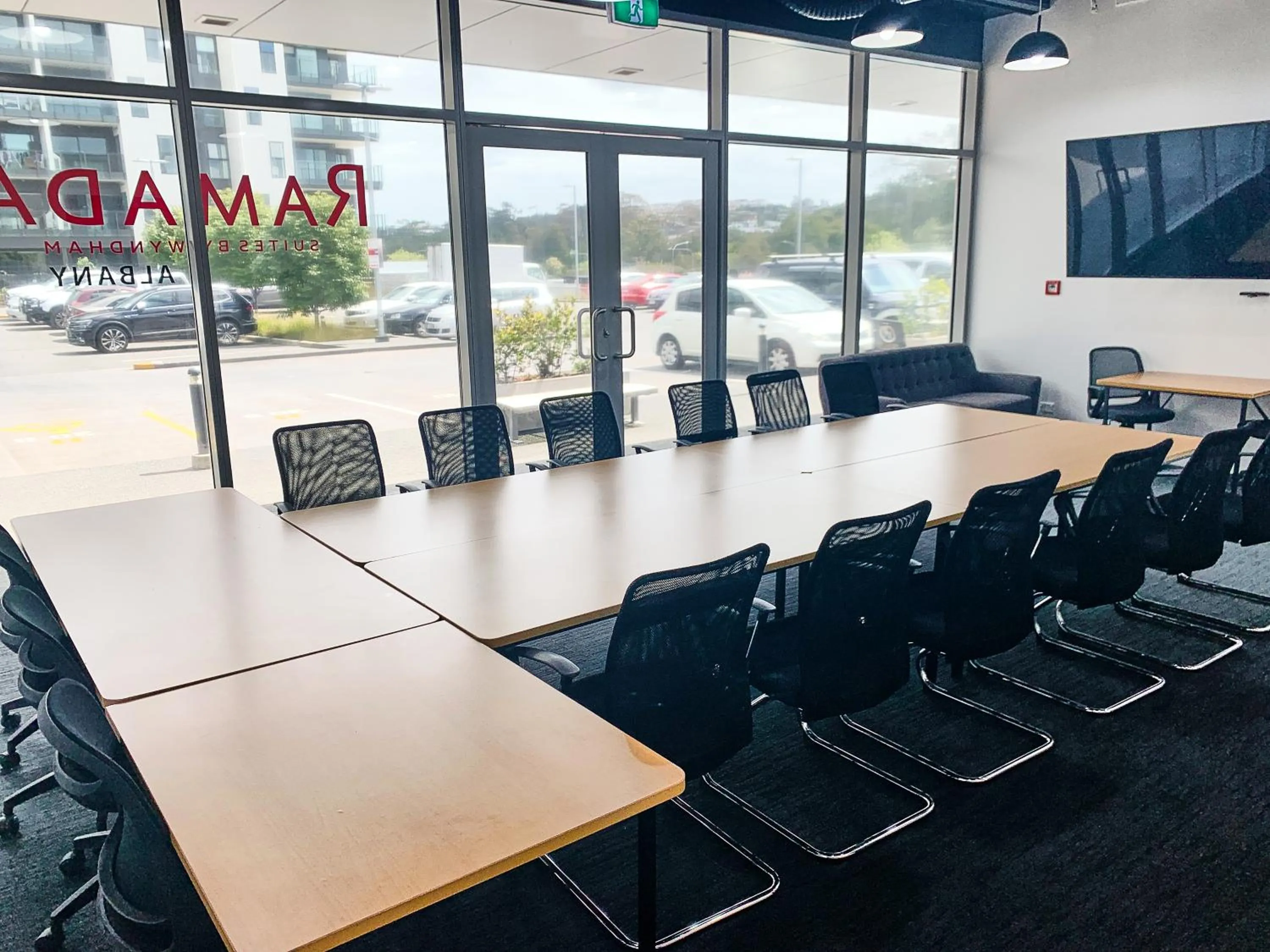 Meeting/conference room in Ramada Suites by Wyndham Albany