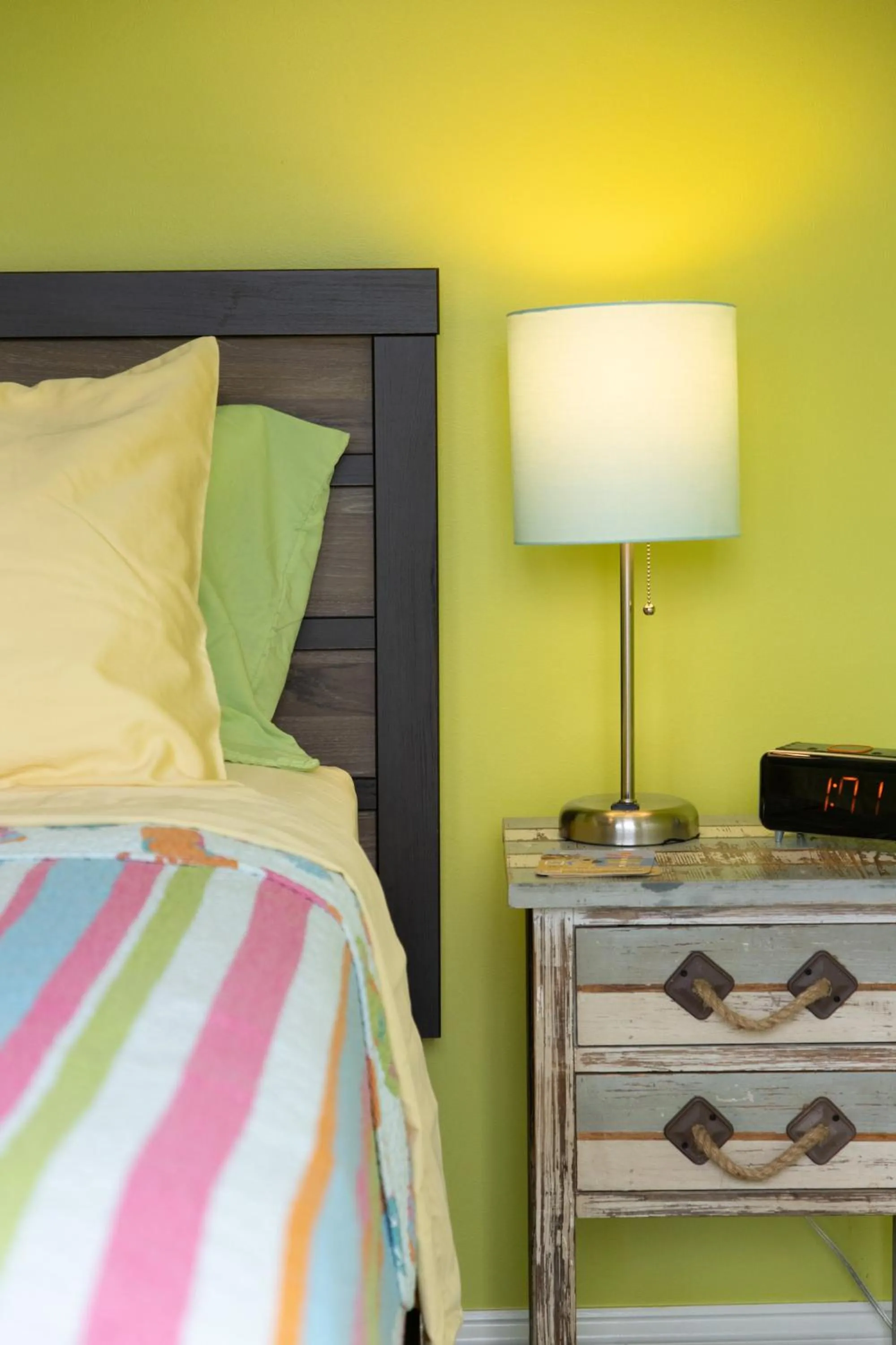 Property building, Bed in The Homestead B&B
